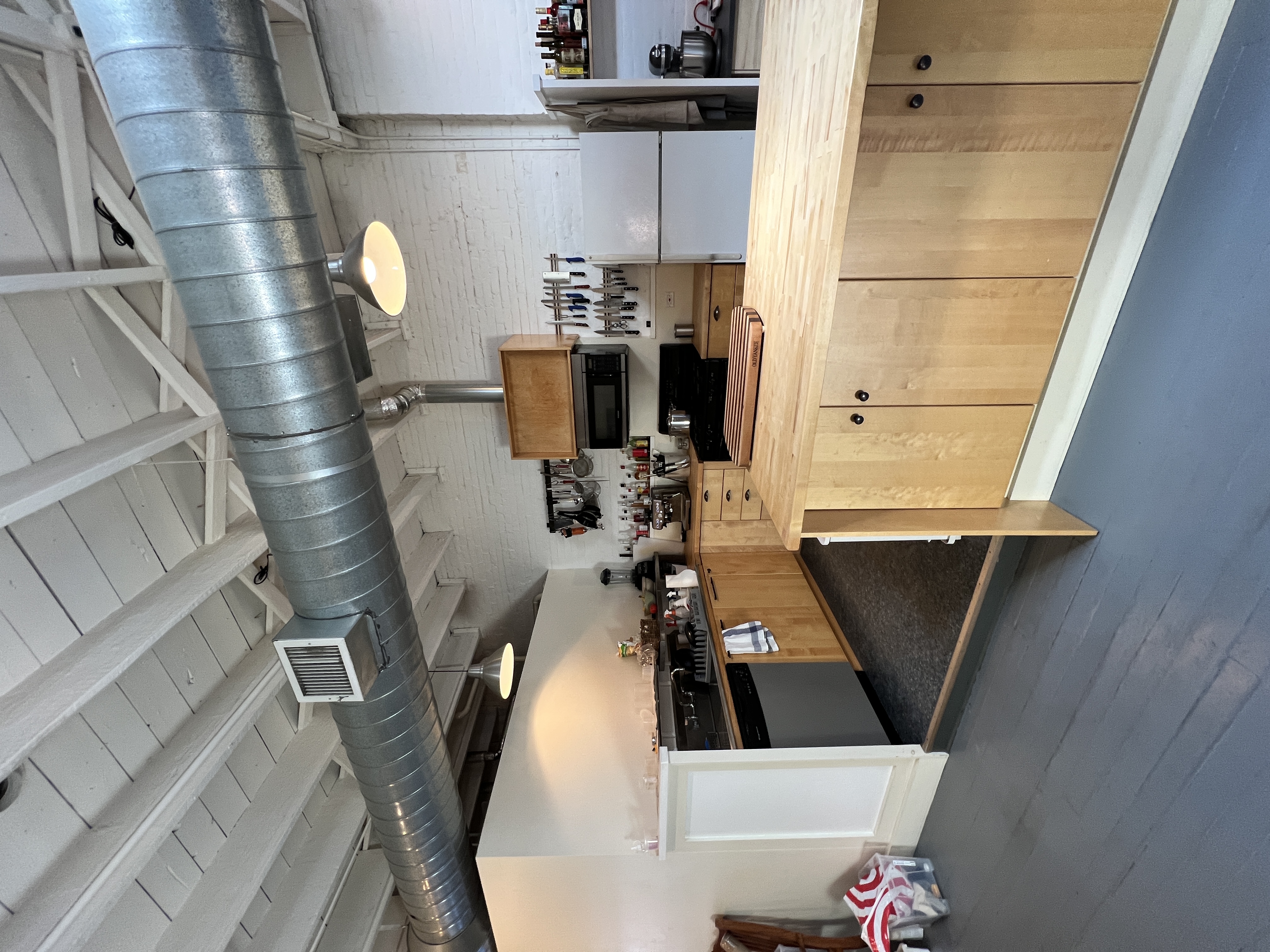 1 bed, 1 bath apartment for rent at 522 Harrison Ave Unit 4B, South End — photo 4 of 15