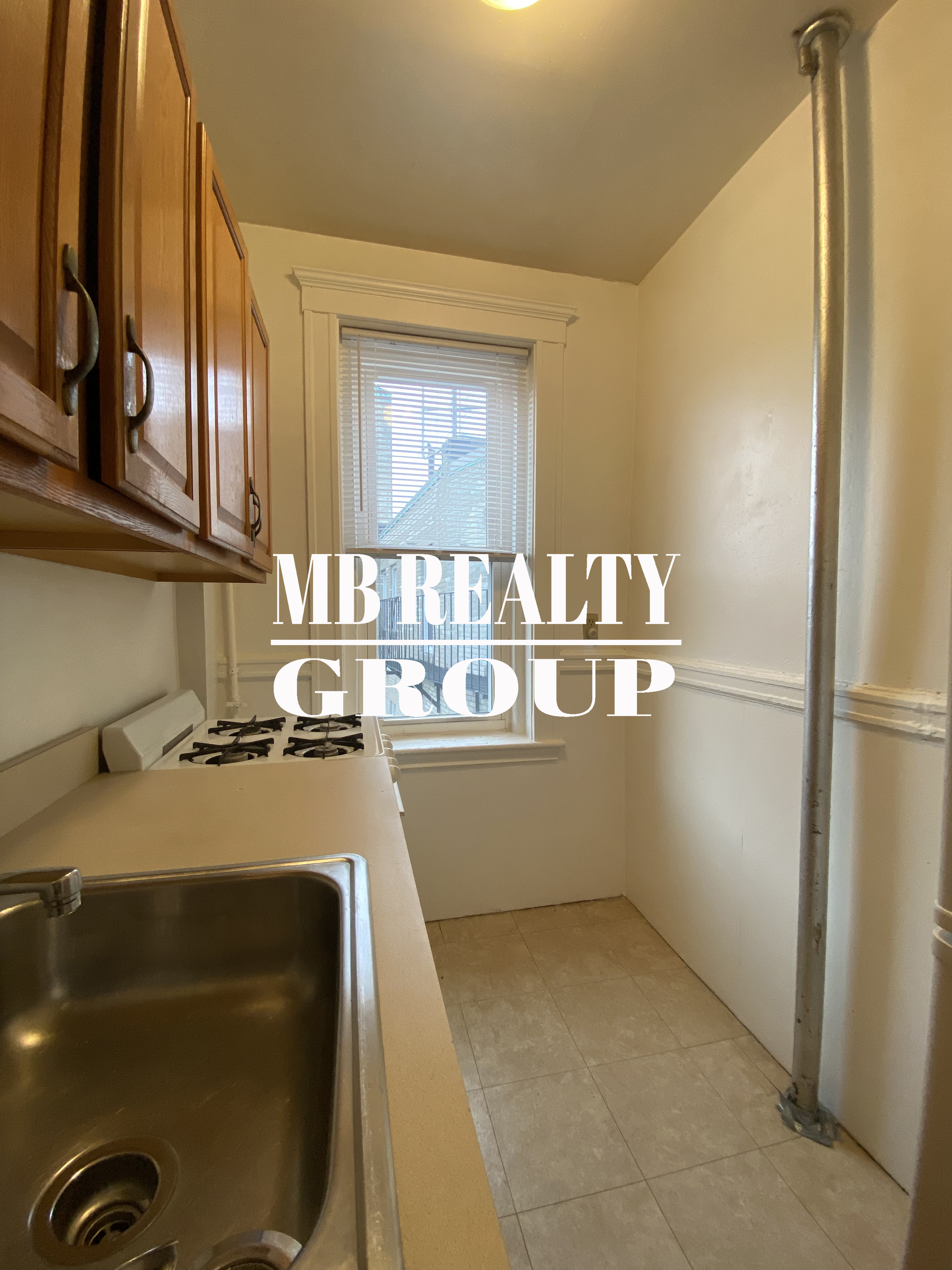 Studio bed, 1 bath apartment for rent at 137 Park Dr Unit 37, Fenway — photo 9 of 9