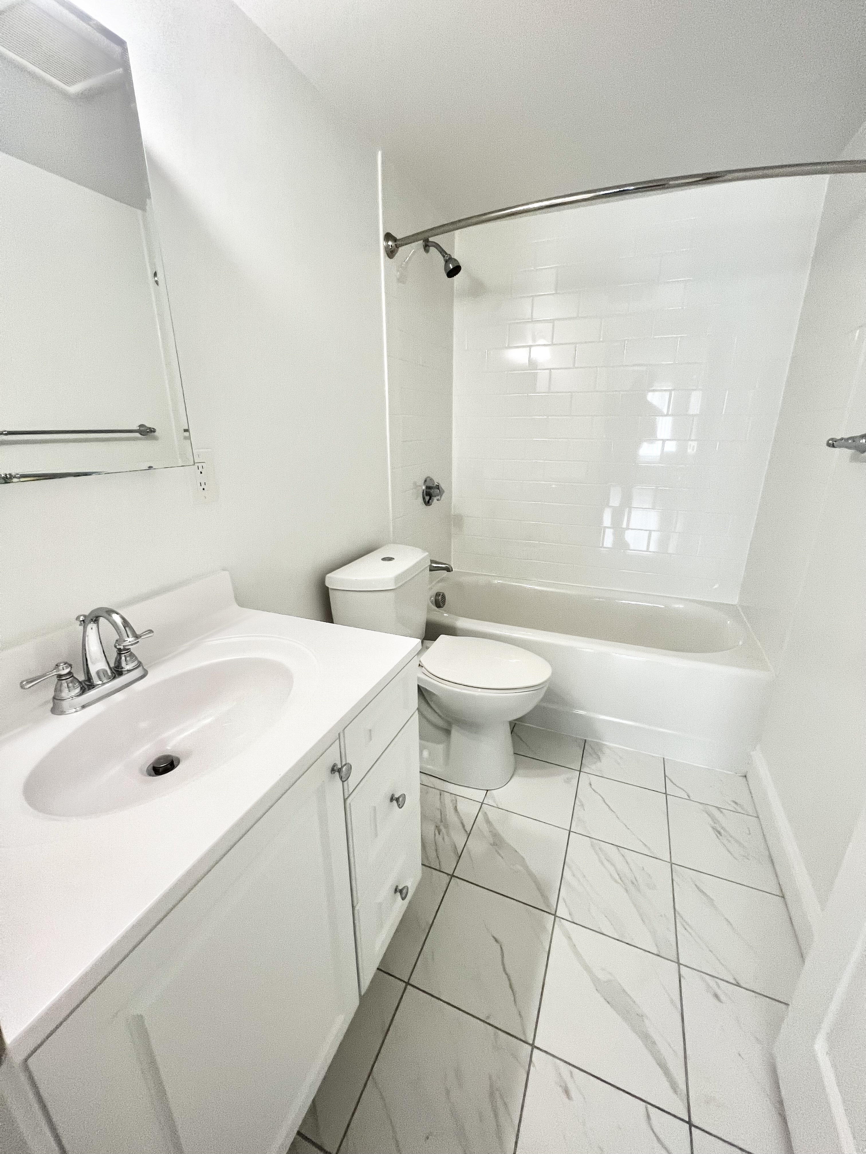 2 bed, 2 bath apartment for rent at 1500 Worcester Rd Unit 2, Framingham — photo 9 of 13