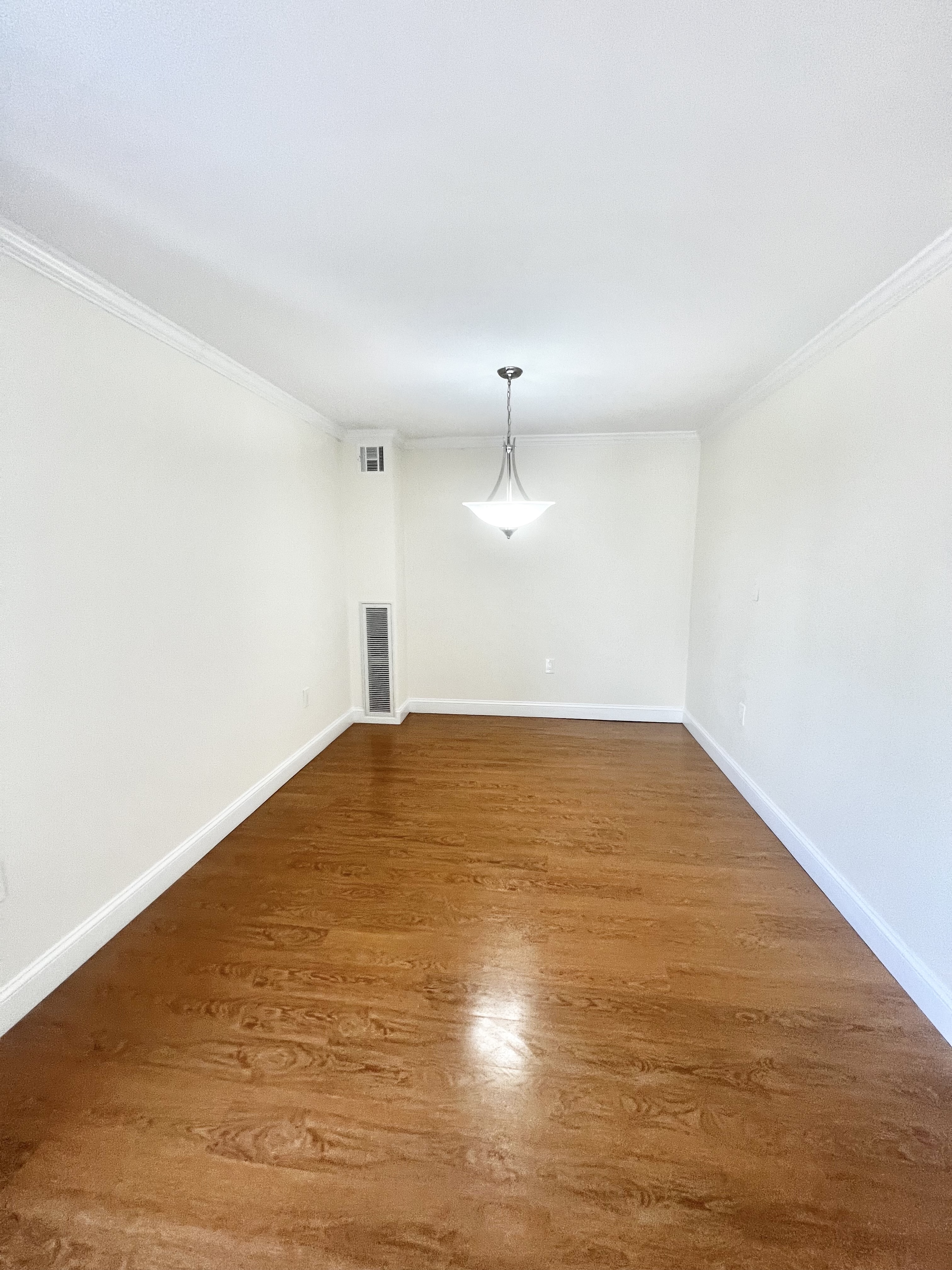 2 bed, 2 bath apartment for rent at 1500 Worcester Rd Unit 2, Framingham — photo 5 of 13