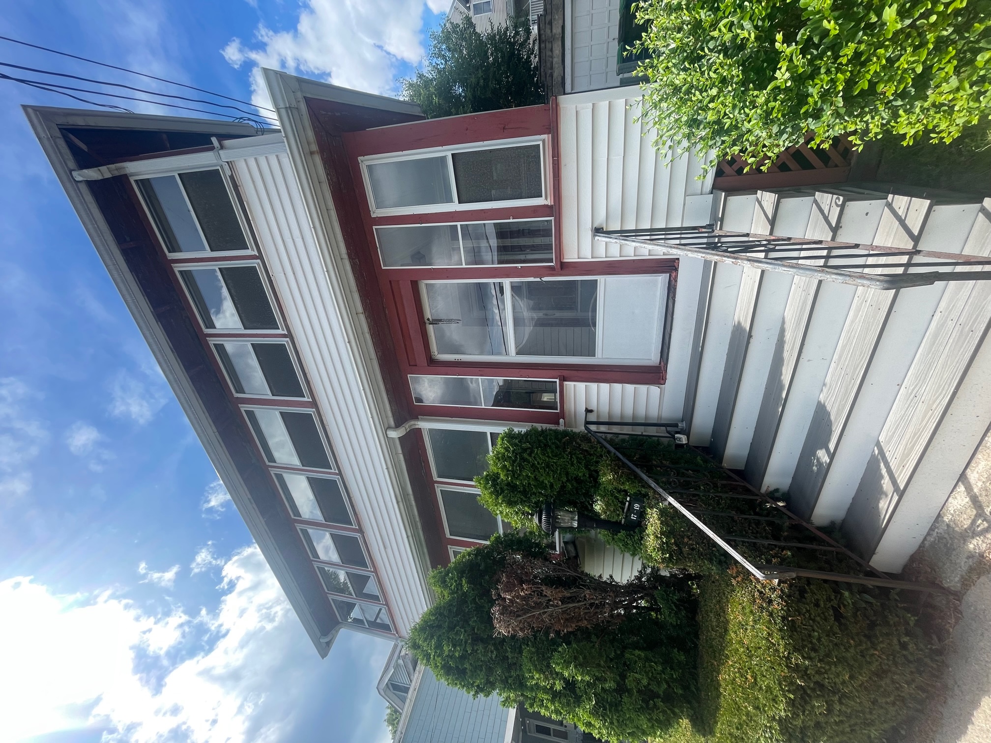 2 bed, 1 bath apartment for rent at 21 Corinthian Rd Unit 1, Davis Square — photo 1 of 12
