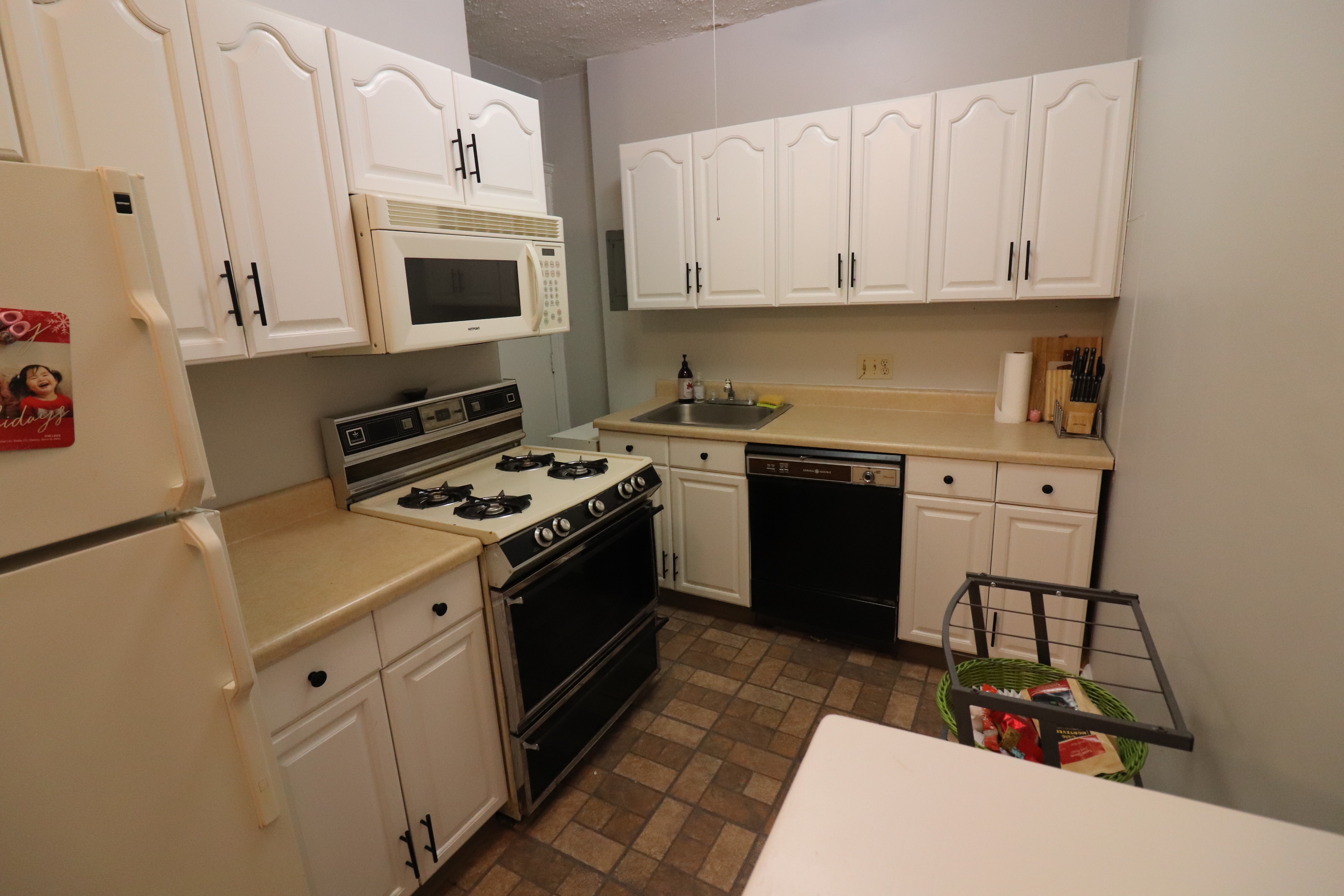1 bed, 1 bath apartment for rent at 189 Chestnut Hill Ave Unit 6, Brighton — photo 6 of 14