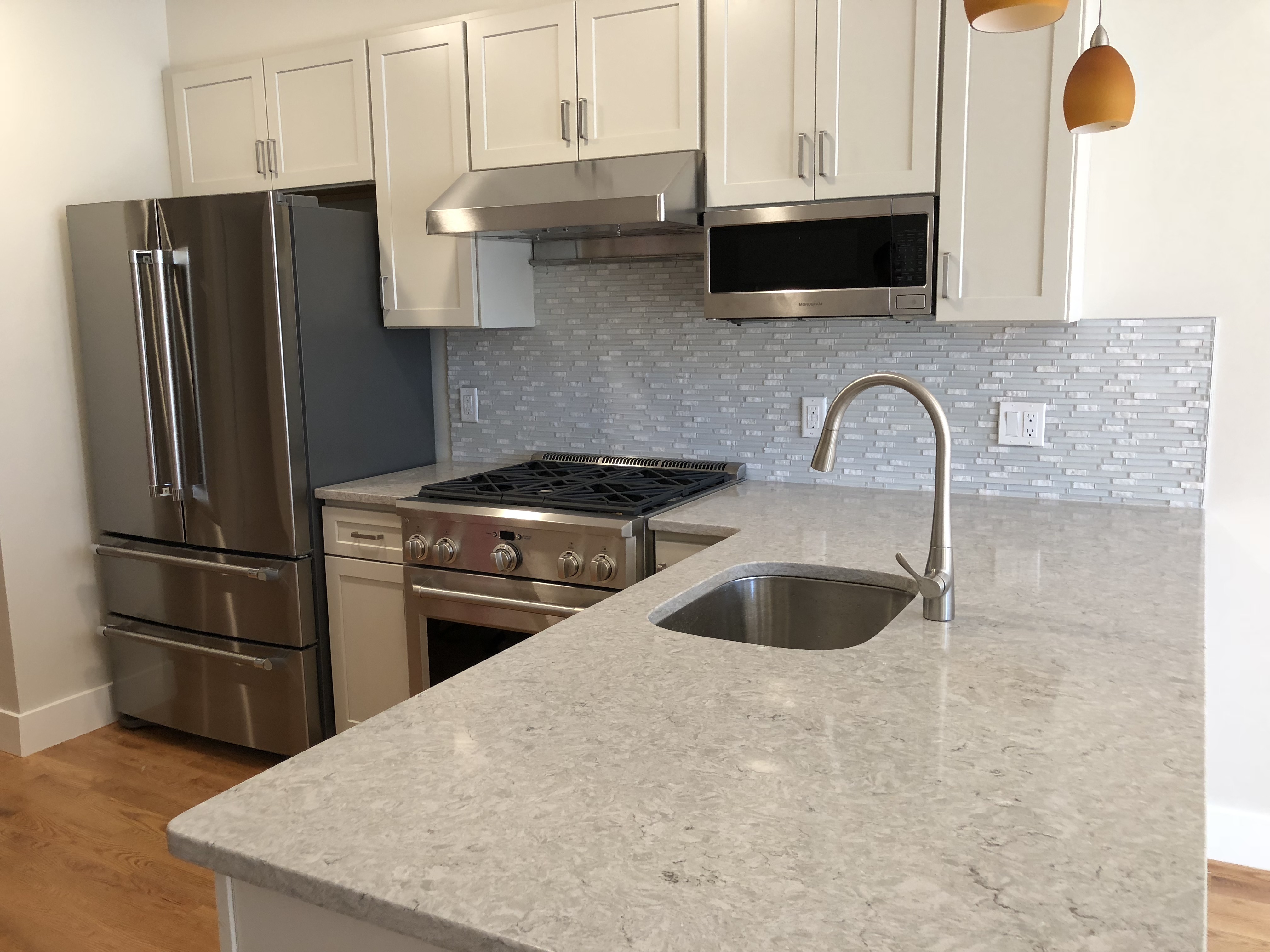 3 bed, 2 bath apartment for rent at 719 Boylston St Unit 201, Back Bay — photo 5 of 10