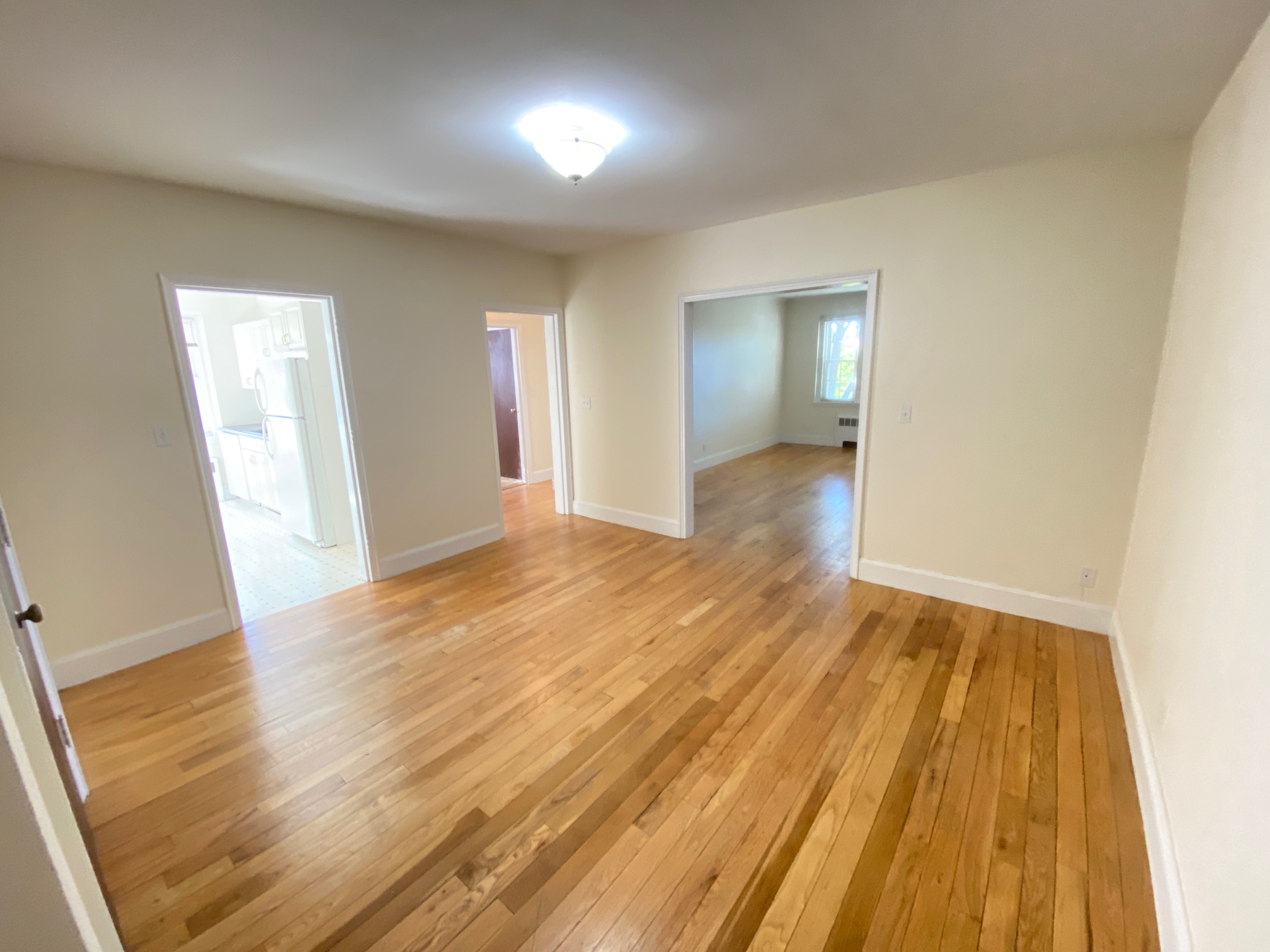 1 bed, 1 bath apartment for rent at 550 Belmont St Unit 1, Watertown — photo 1 of 6