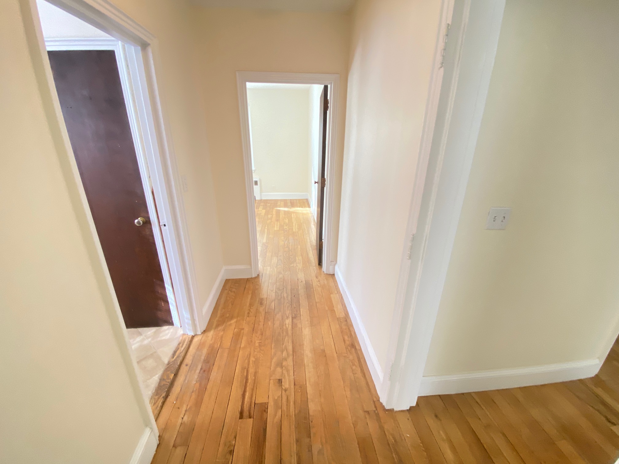 1 bed, 1 bath apartment for rent at 550 Belmont St Unit 1, Watertown — photo 4 of 6