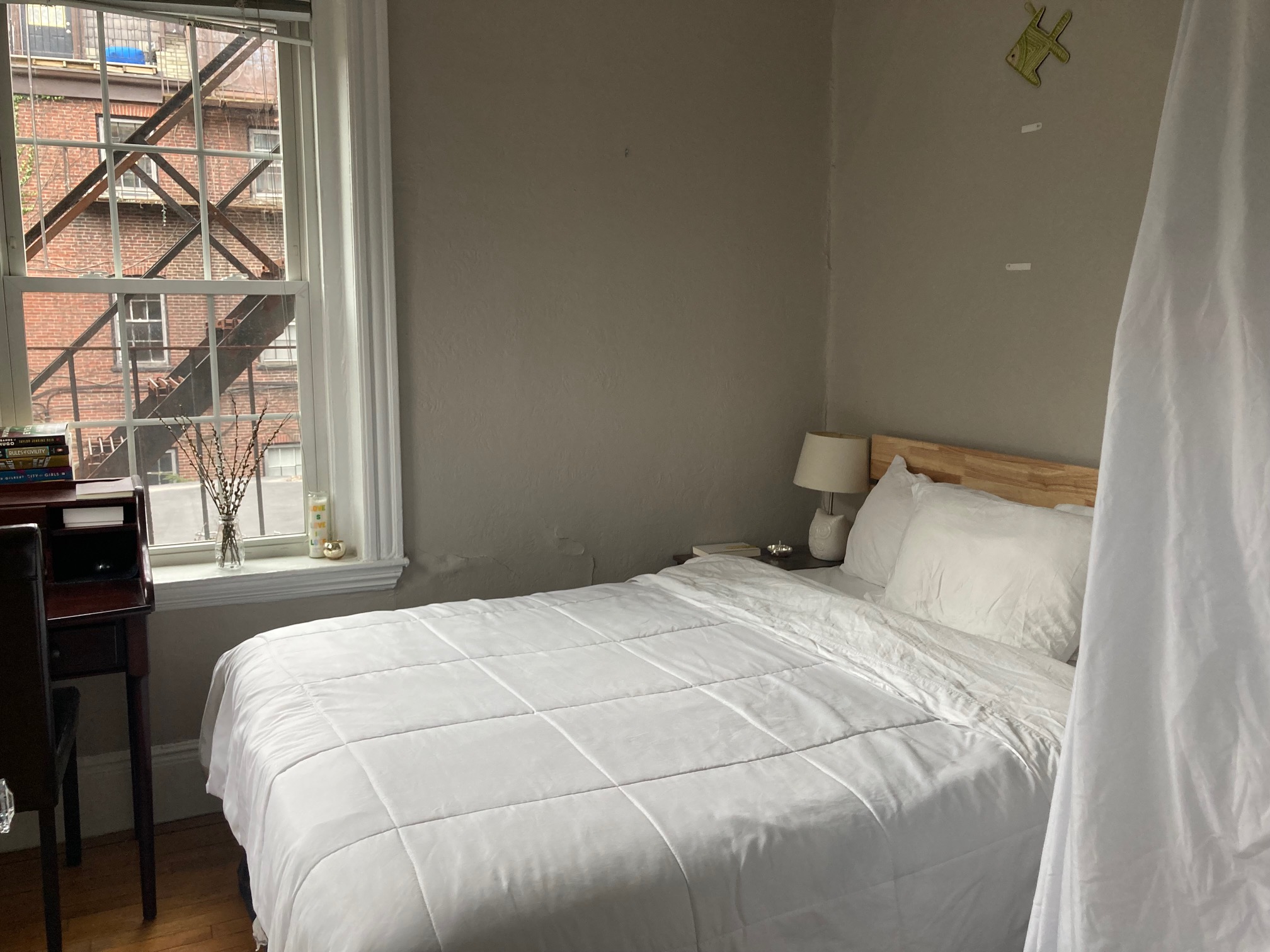 1 bed, 1 bath apartment for rent at 26 Myrtle St Unit 10, Beacon Hill — photo 6 of 10