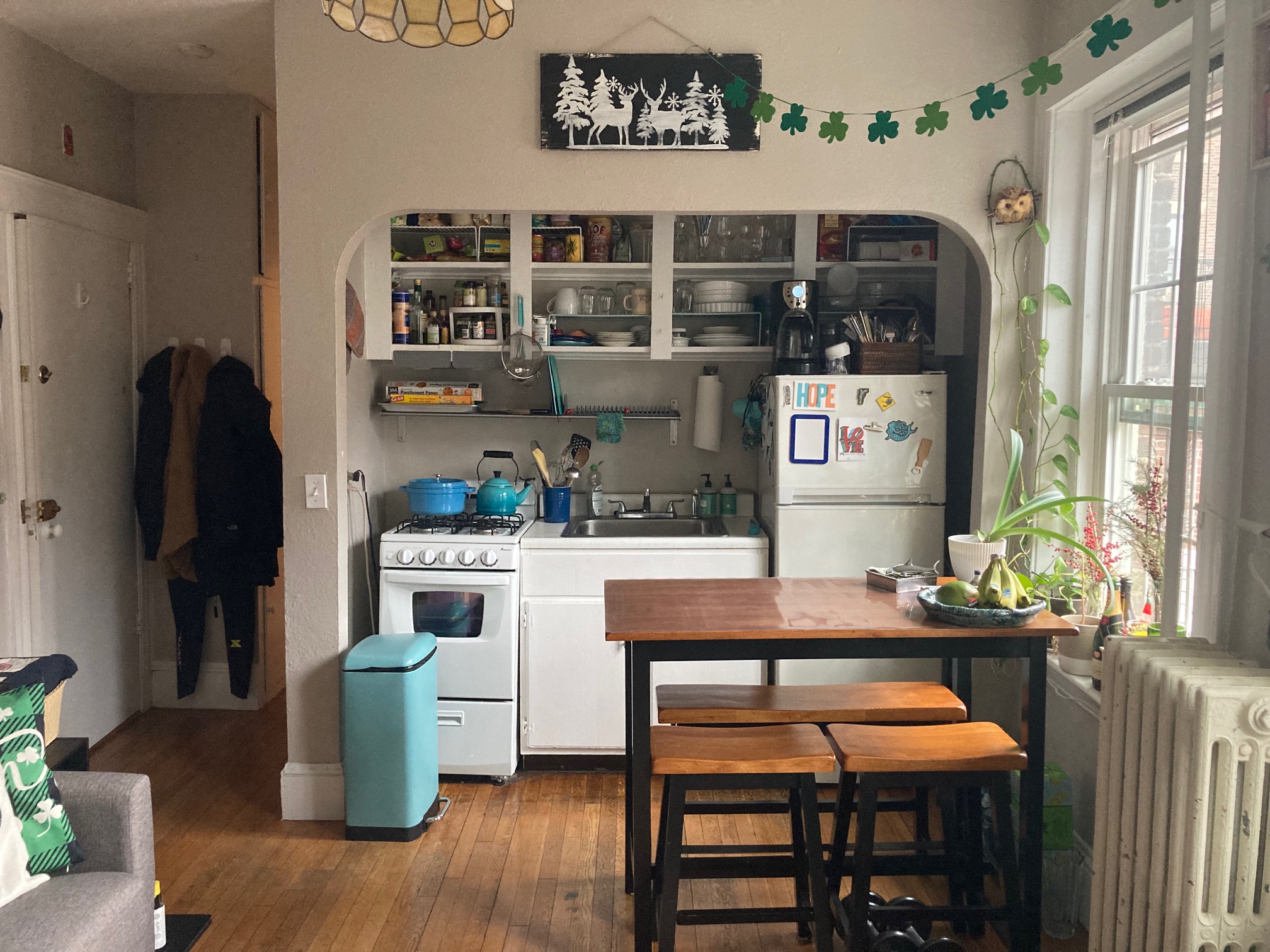 1 bed, 1 bath apartment for rent at 26 Myrtle St Unit 10, Beacon Hill — photo 1 of 10