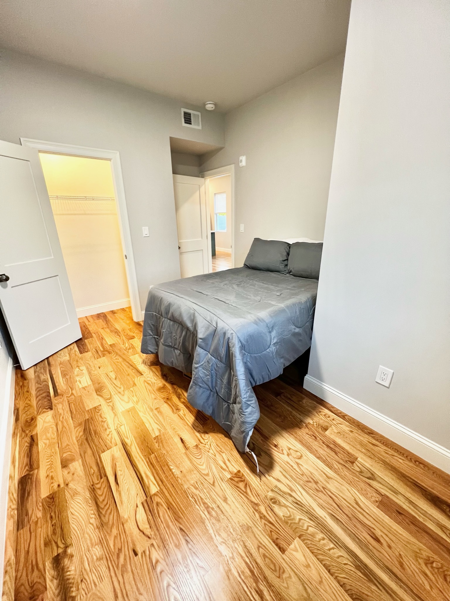 2 bed, 1.5 bath apartment for rent at 149 Crescent St Unit 5, Waltham — photo 15 of 21