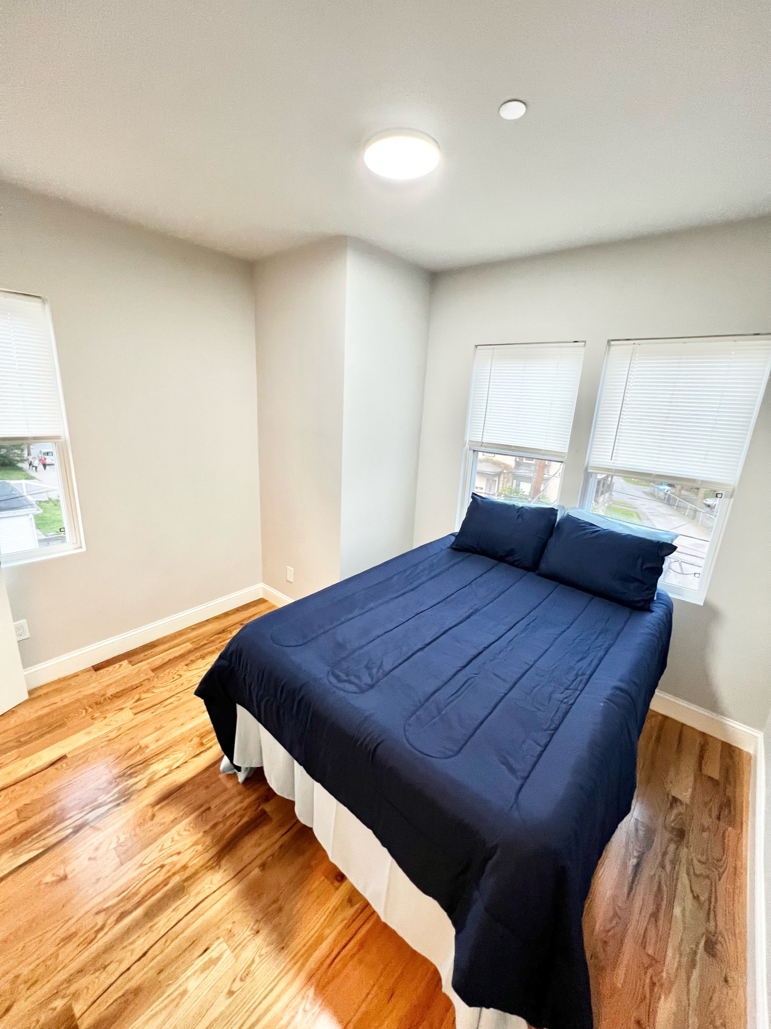 2 bed, 1.5 bath apartment for rent at 149 Crescent St Unit 5, Waltham — photo 9 of 21