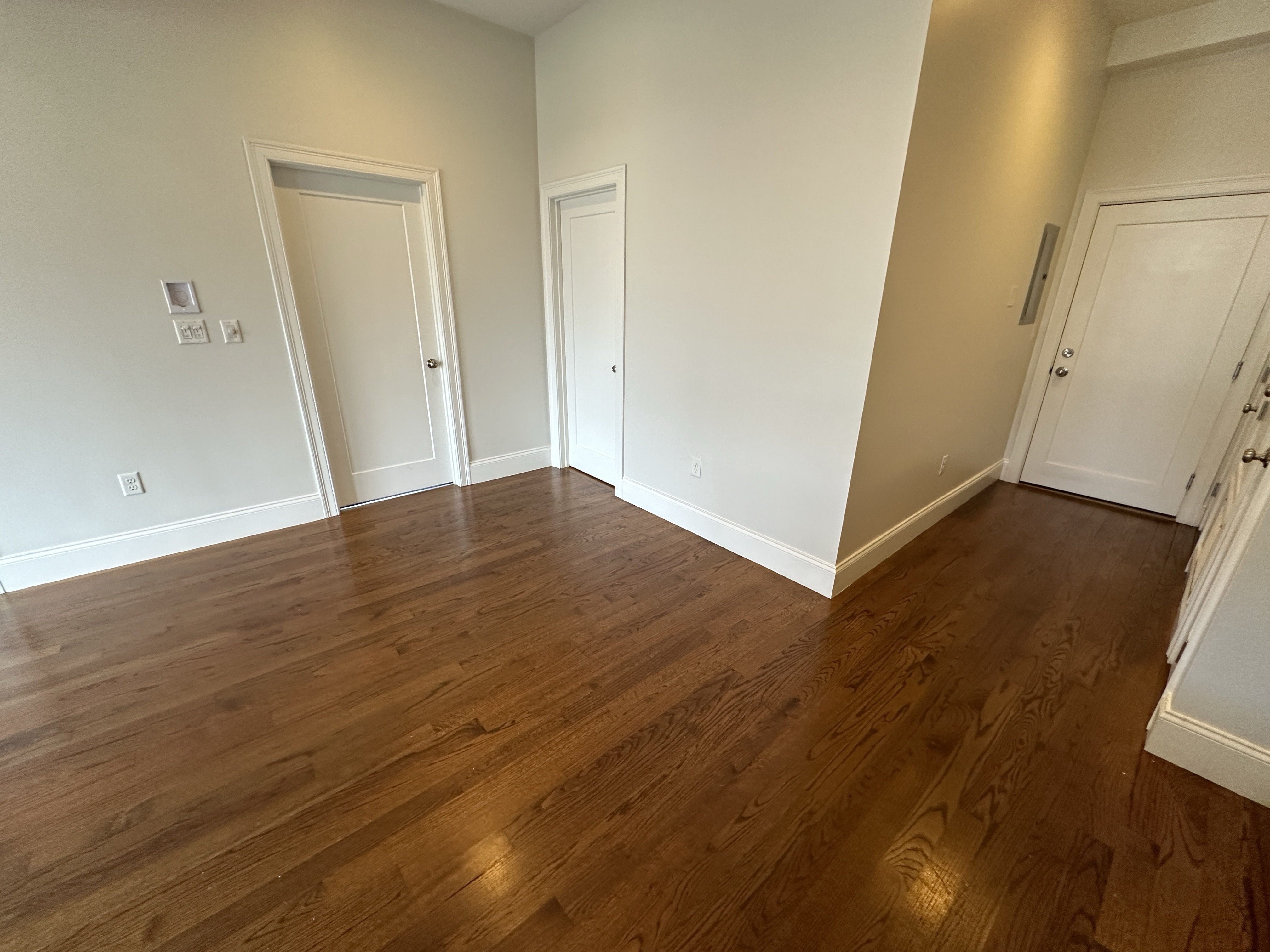 2 bed, 1 bath apartment for rent at 339 D St Unit 023, South Boston — photo 4 of 33
