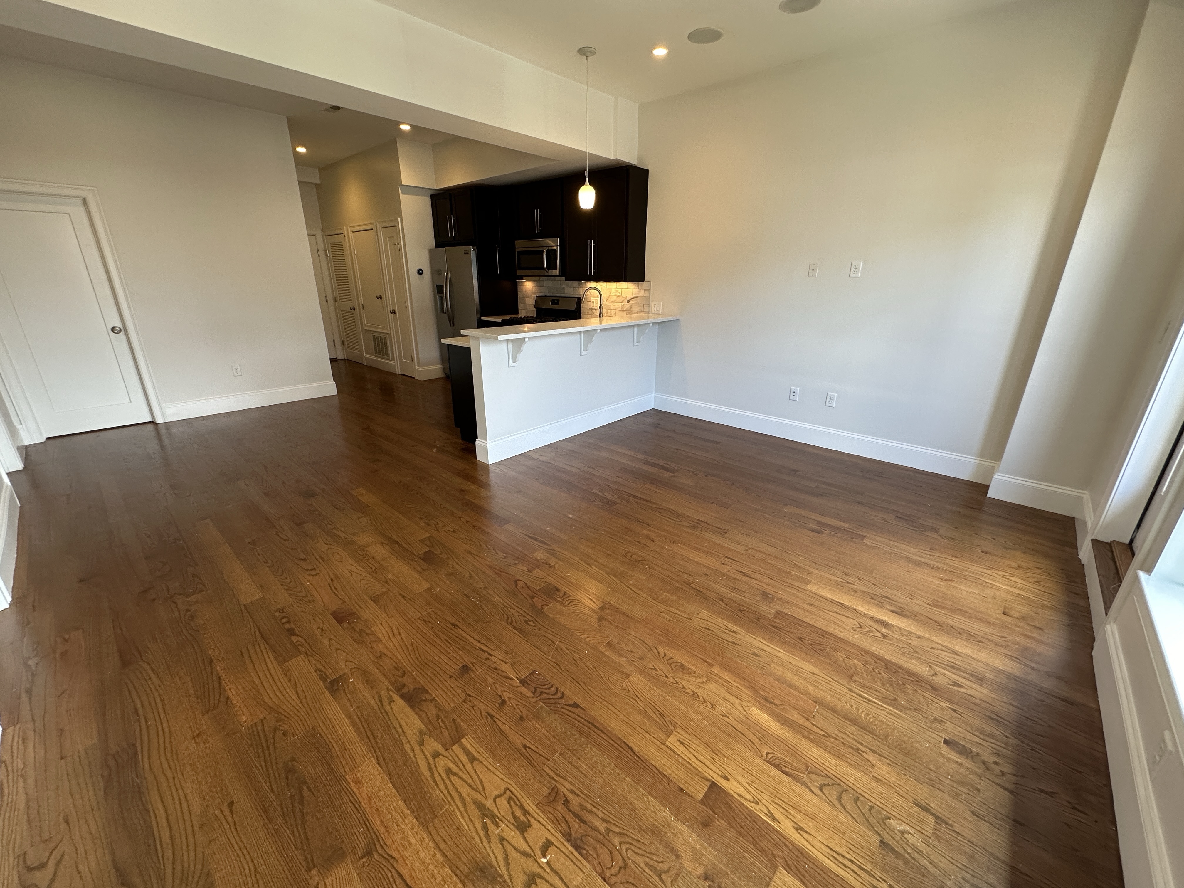 2 bed, 1 bath apartment for rent at 339 D St Unit 023, South Boston — photo 7 of 33
