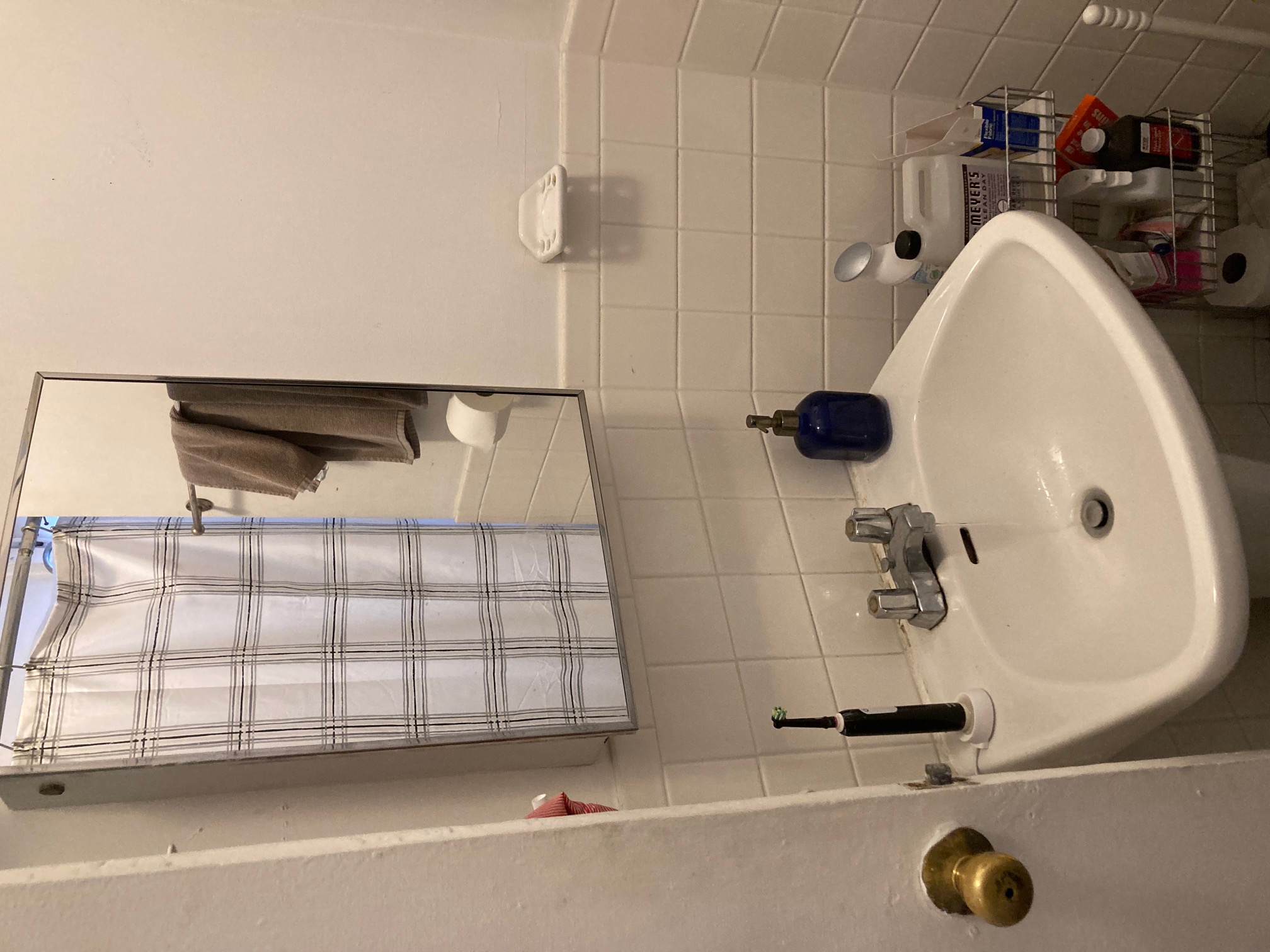 1 bed, 1 bath apartment for rent at 3 Phillips St Unit 9, Beacon Hill — photo 4 of 21