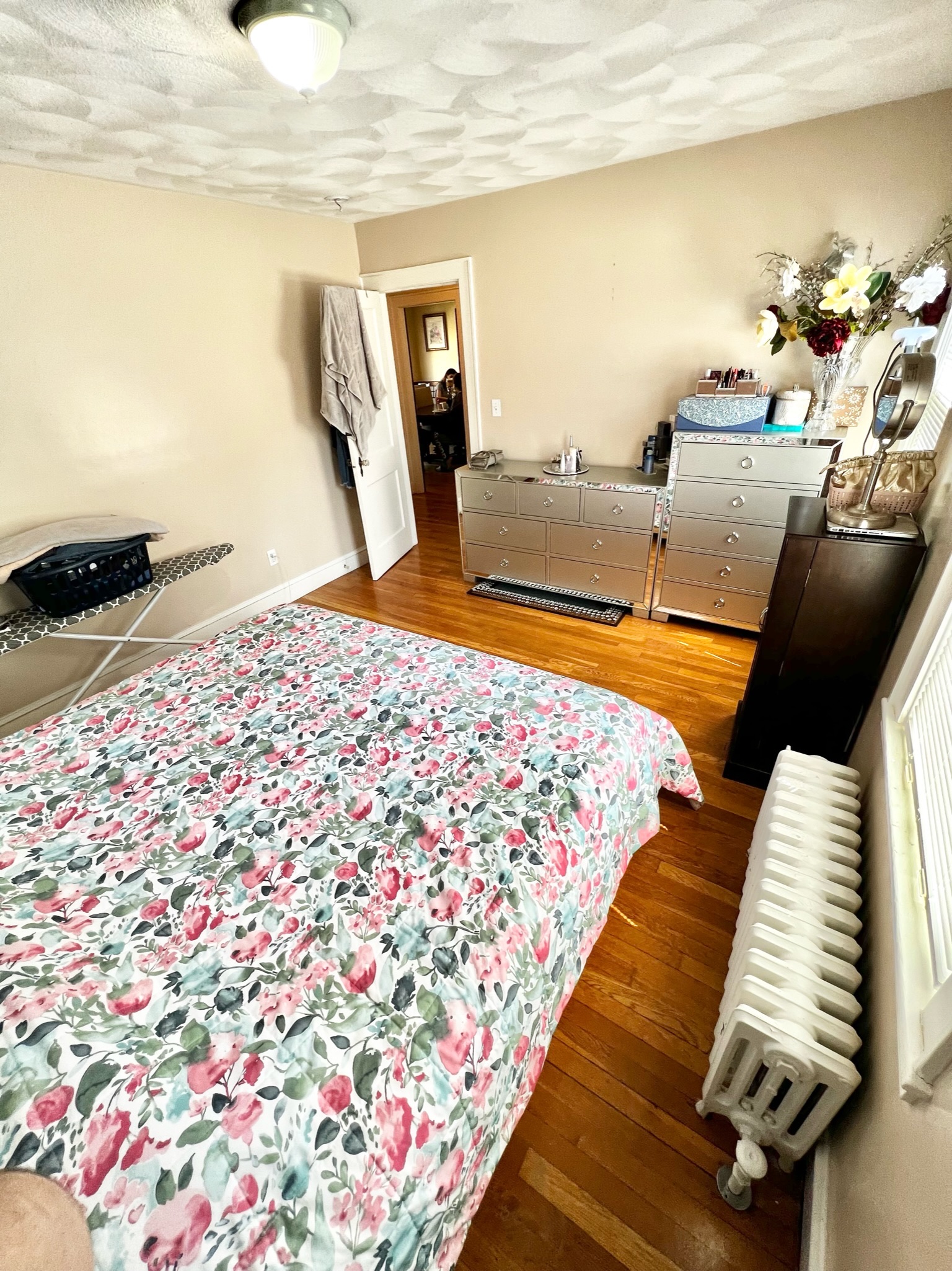3 bed, 2 bath apartment for rent at 41 Blenford Rd Unit 2, Brighton — photo 23 of 36