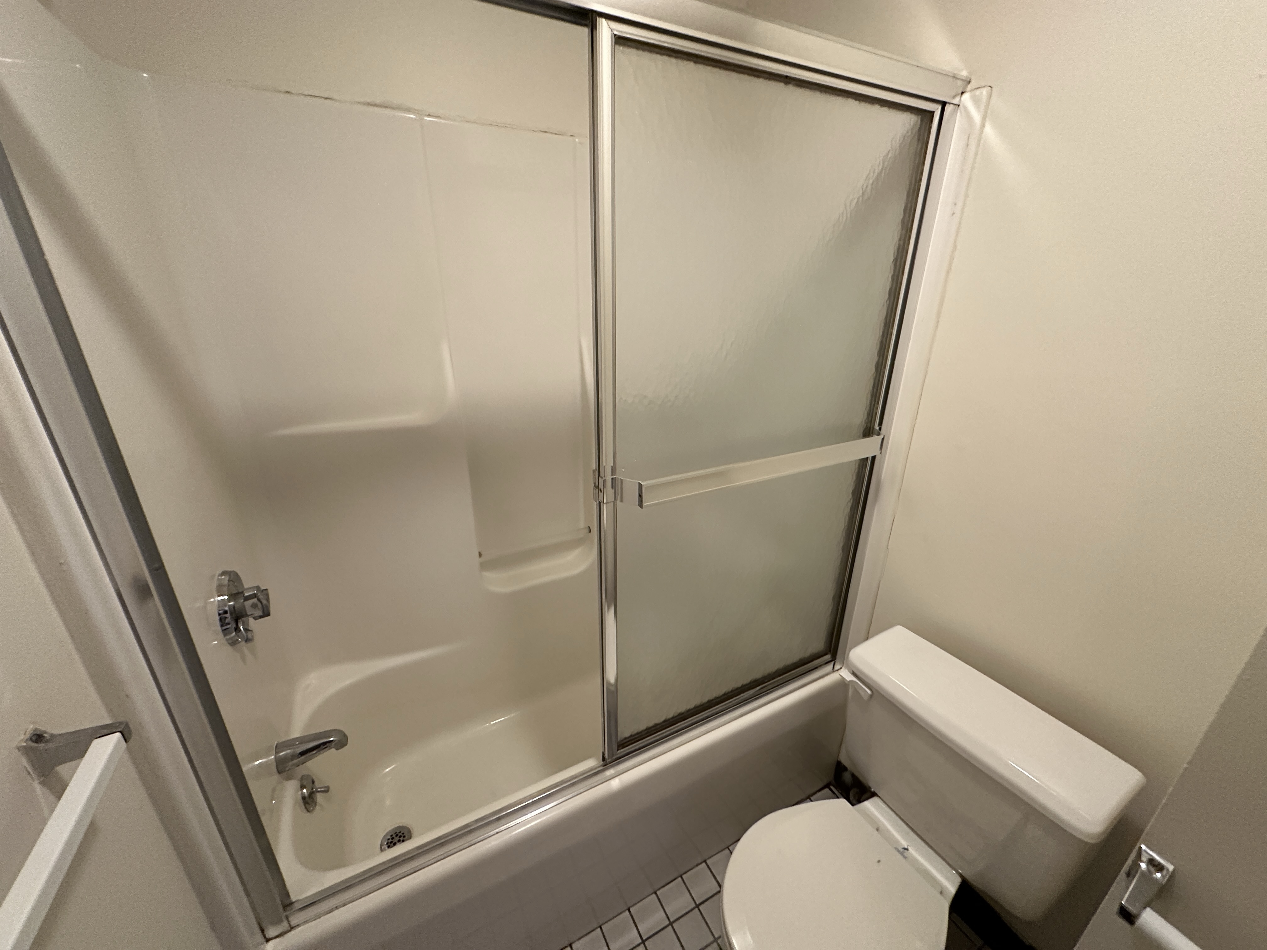 81 Essex St, Chinatown