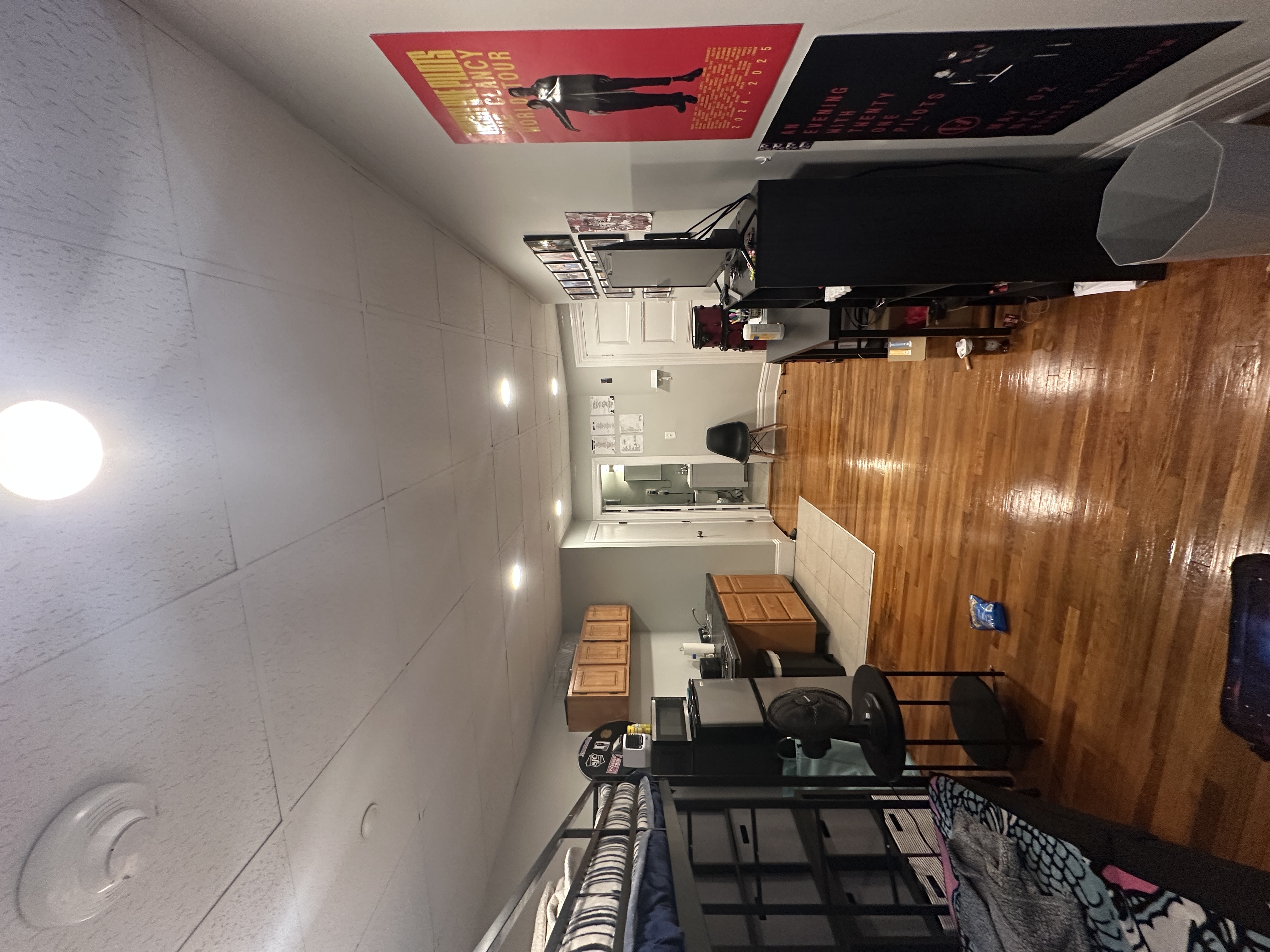 302 Newbury St, Back Bay