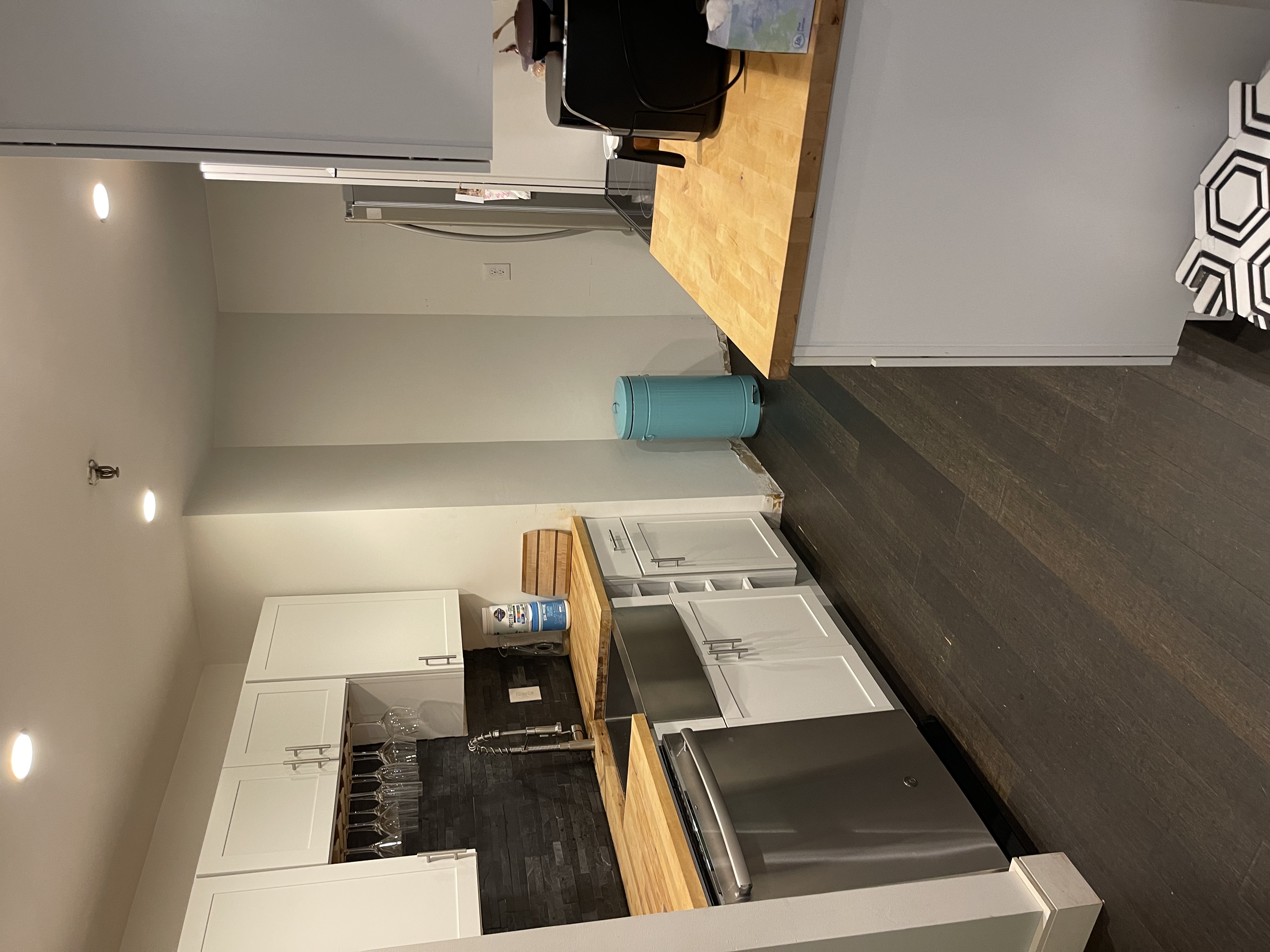 1 bed, 1 bath apartment for rent at 76 Elm St Unit 3, Jamaica Plain — photo 2 of 28