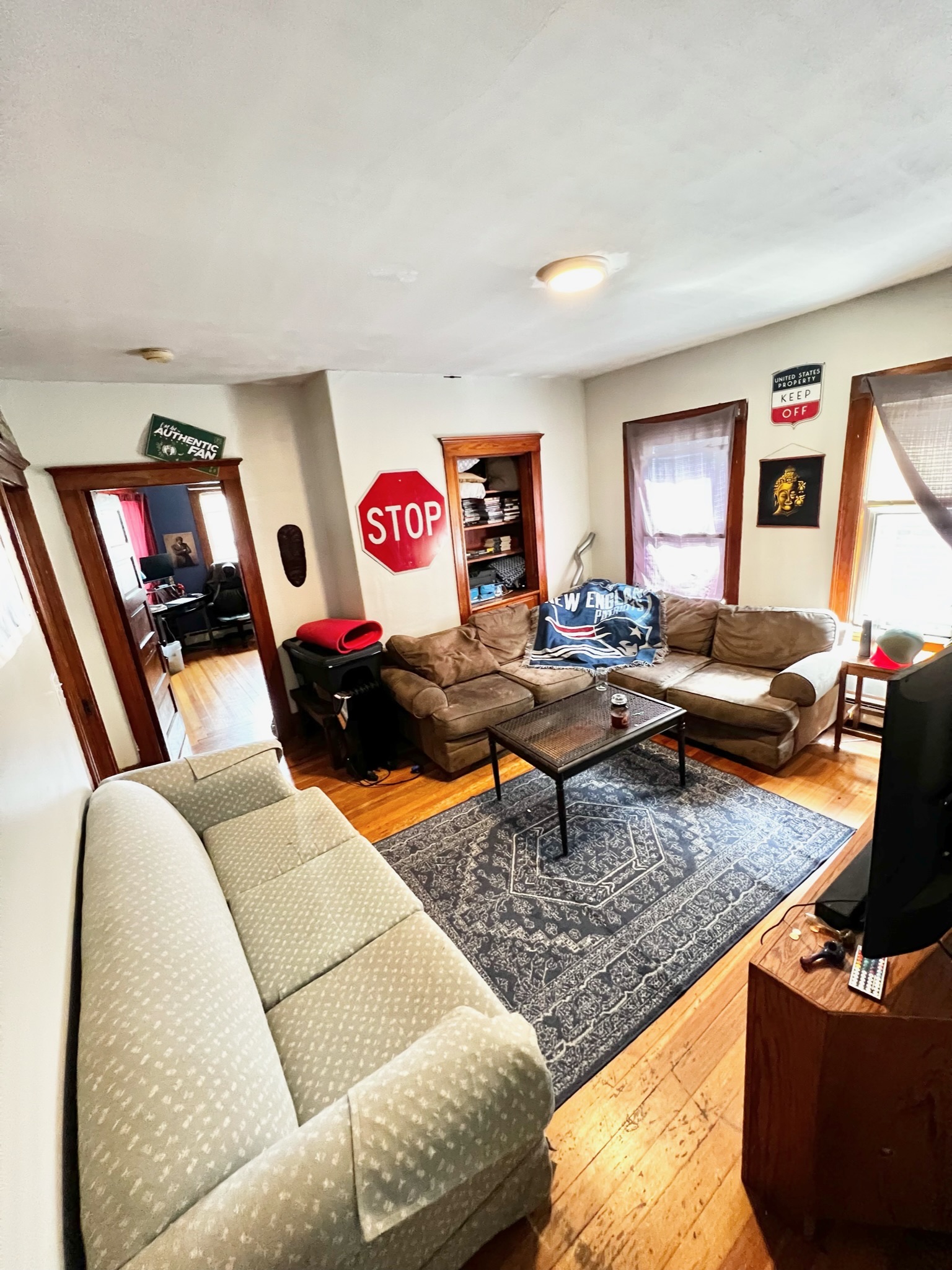 3 bed, 1 bath apartment for rent at 10 Litchfield St Unit 4, Brighton — photo 6 of 12