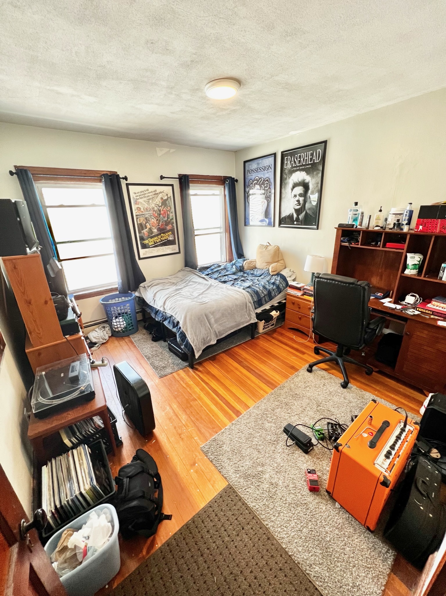 3 bed, 1 bath apartment for rent at 10 Litchfield St Unit 4, Brighton — photo 8 of 12