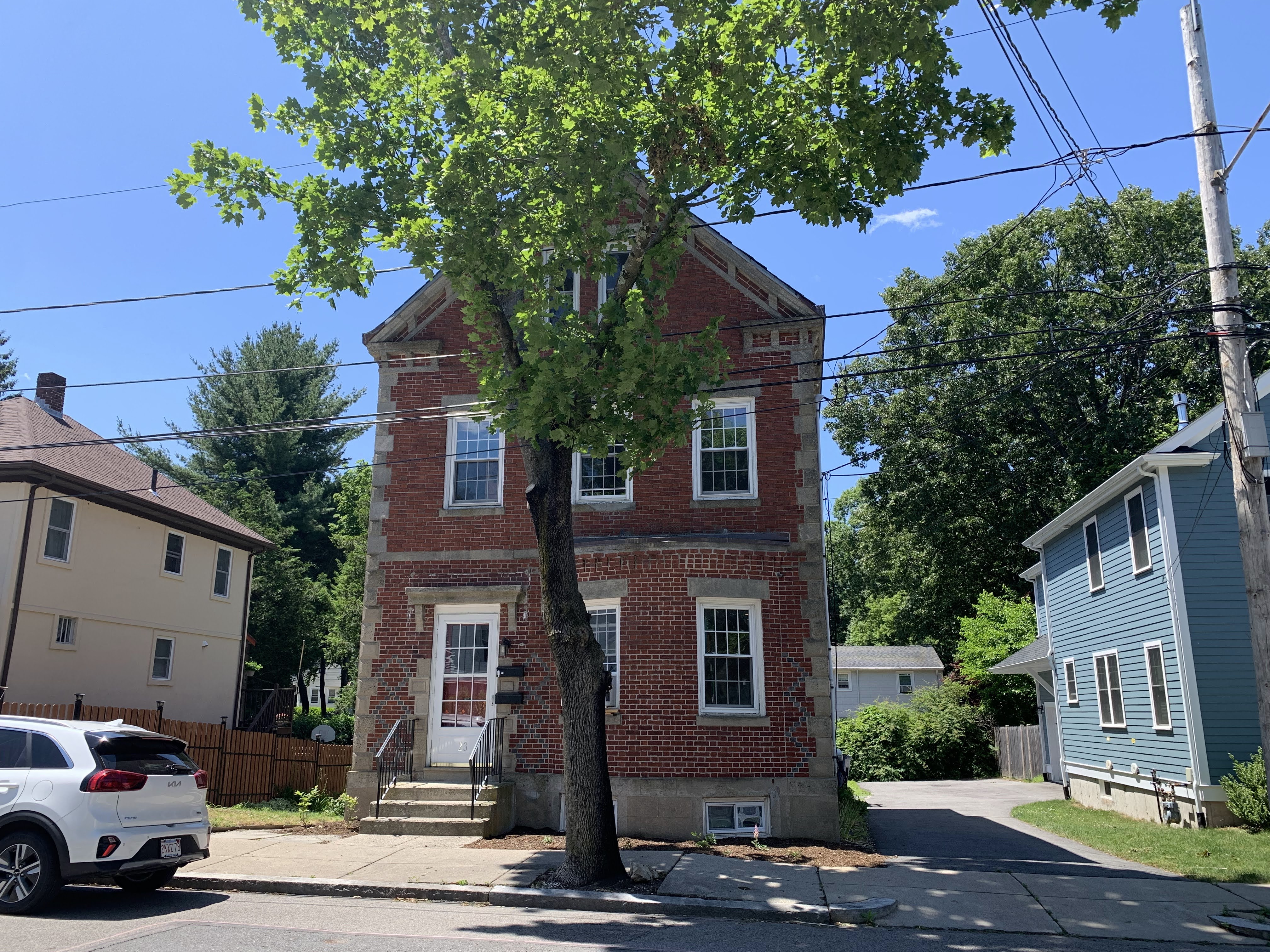 2 bed, 1 bath apartment for rent at 23 Goethe St Unit 1, West Roxbury — photo 13 of 13