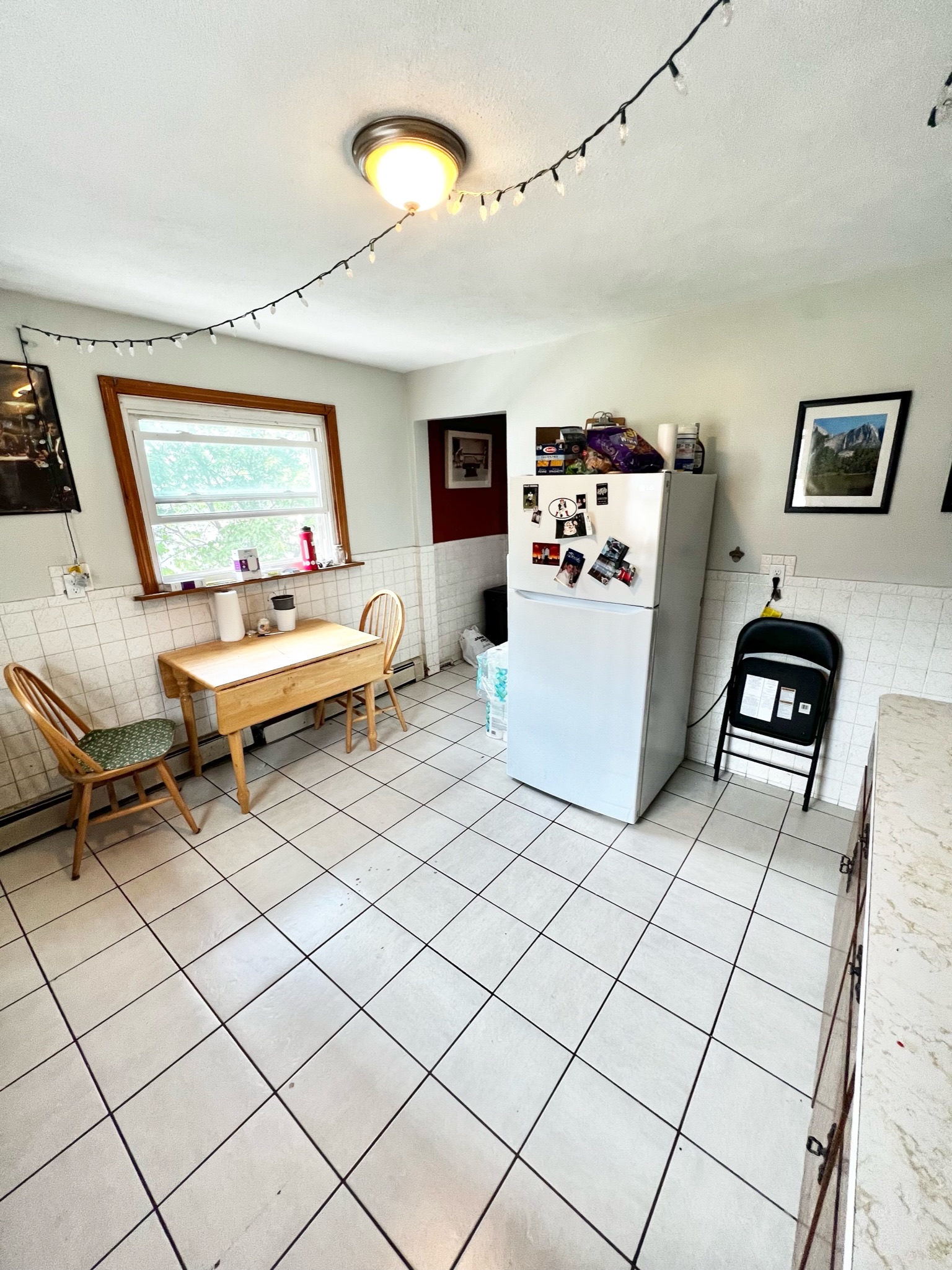 3 bed, 1 bath apartment for rent at 10 Litchfield St Unit 4, Brighton — photo 3 of 12