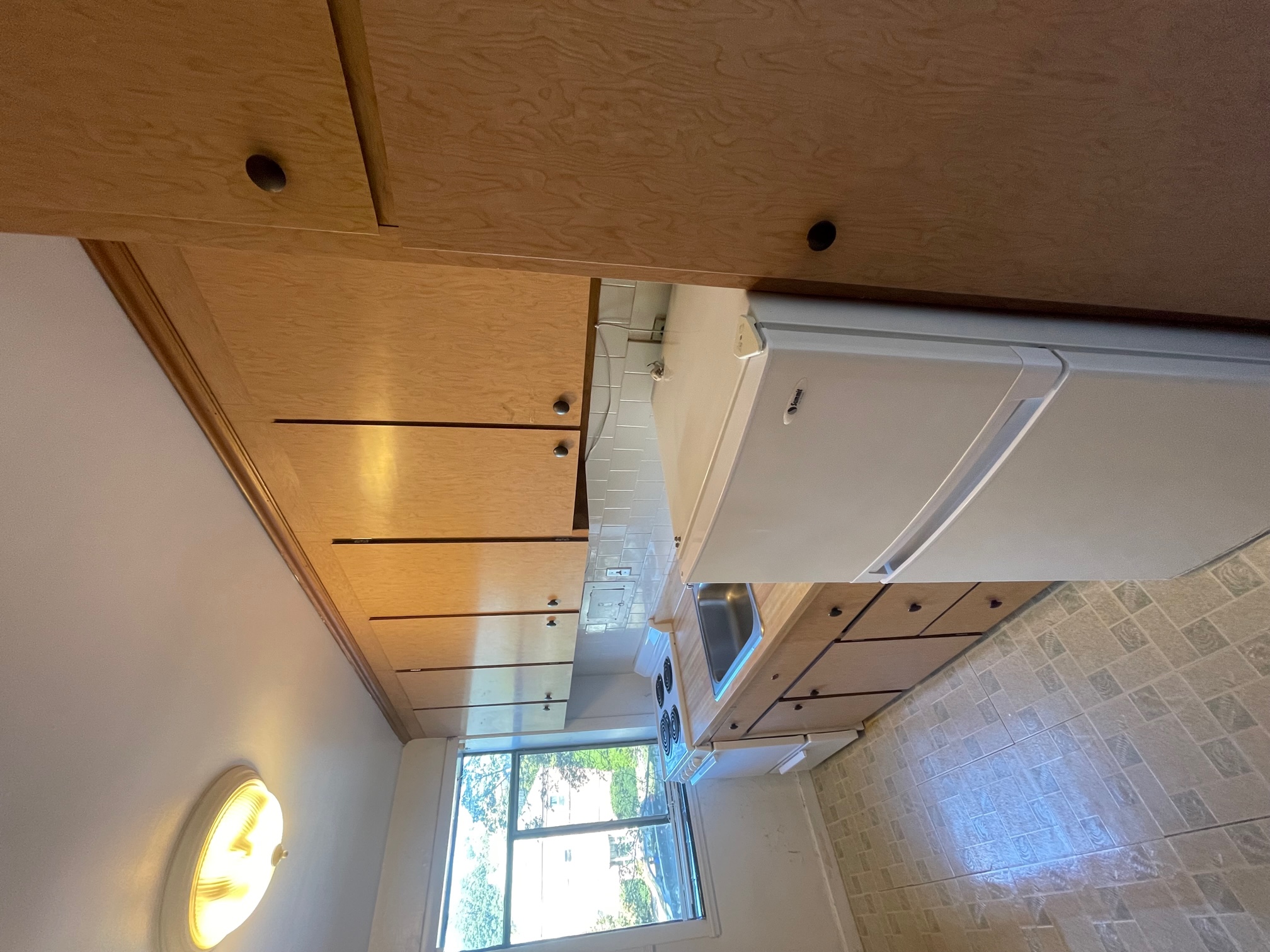 1 bed, 1 bath apartment for rent at 276 Massachusetts Ave Unit 209, Arlington — photo 4 of 7