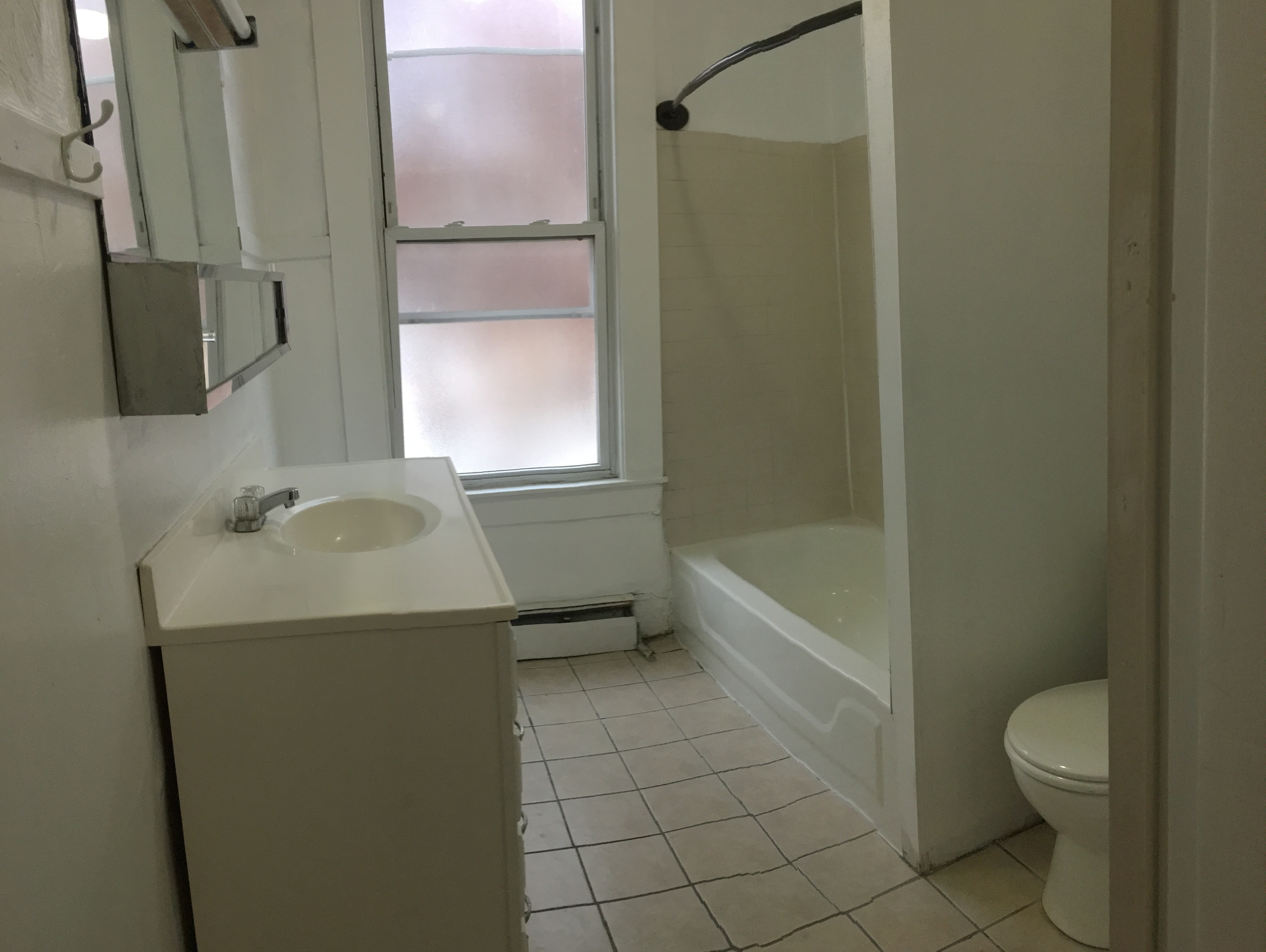 2 bed, 1 bath apartment for rent at 225 Broadway Unit 6, Kendall Square — photo 4 of 6
