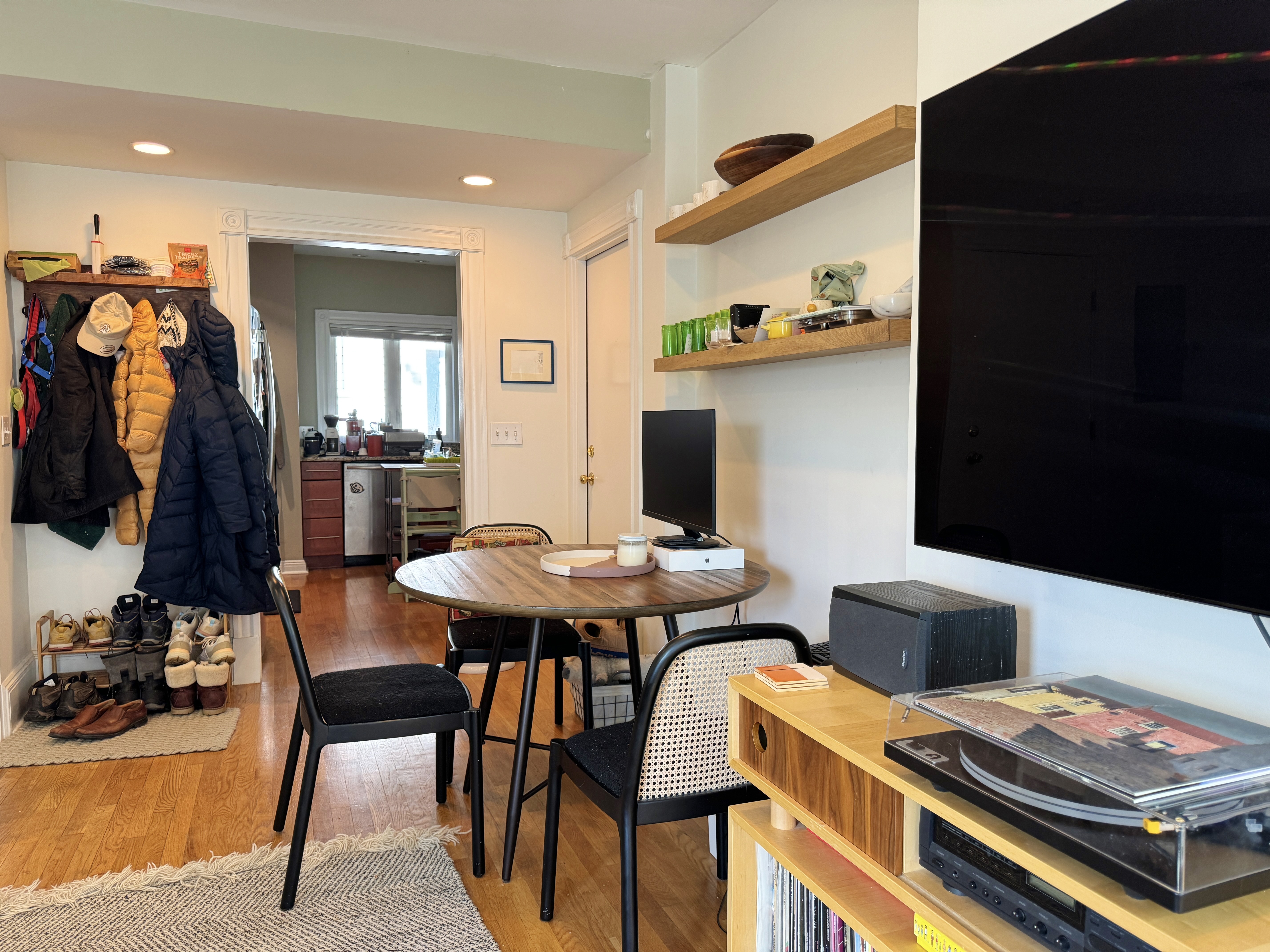 2 bed, 1 bath apartment for rent at 149 College Ave Unit 2, Tufts — photo 13 of 15