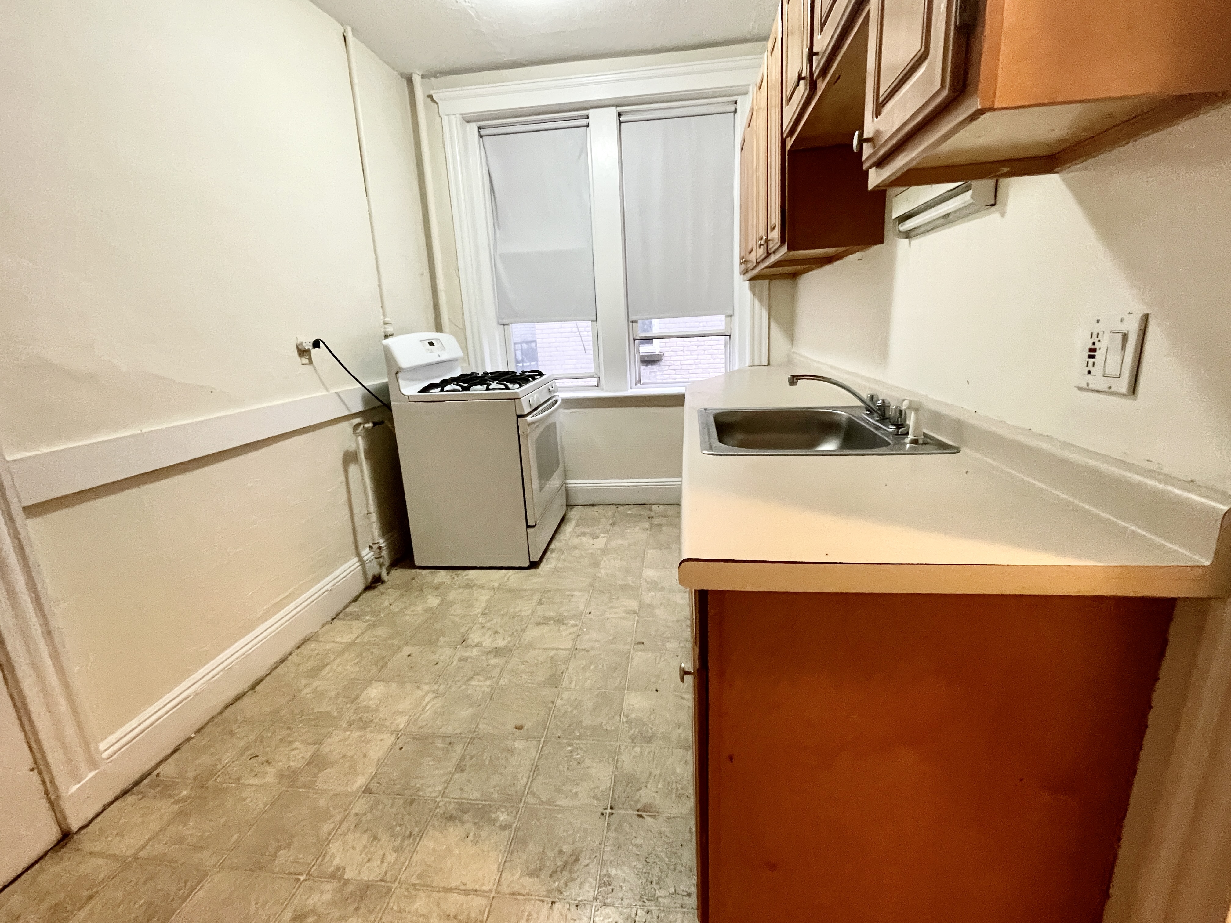 1 bed, 1 bath apartment for rent at 131 Washington St Unit 34, Brighton — photo 1 of 6