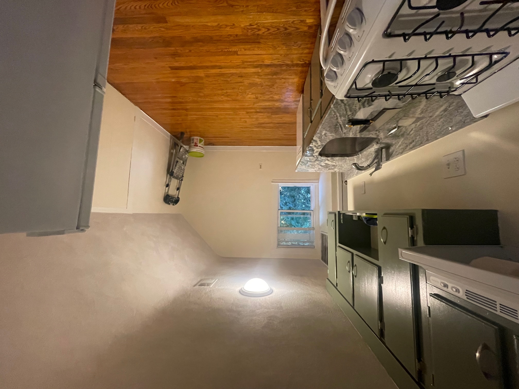 1 bed, 1 bath apartment for rent at 18 Kidder Ave Unit 3, Davis Square — photo 6 of 10