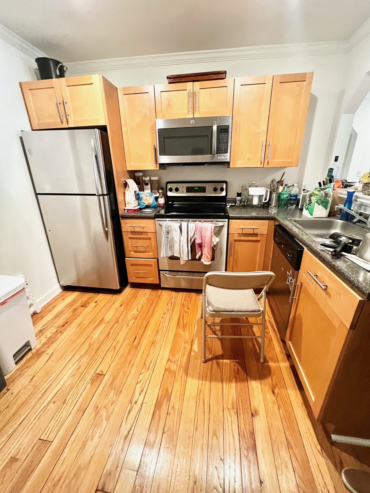 2 bed, 1 bath apartment for rent at 56 Brattle St Unit 604, Harvard Square — photo 2 of 9