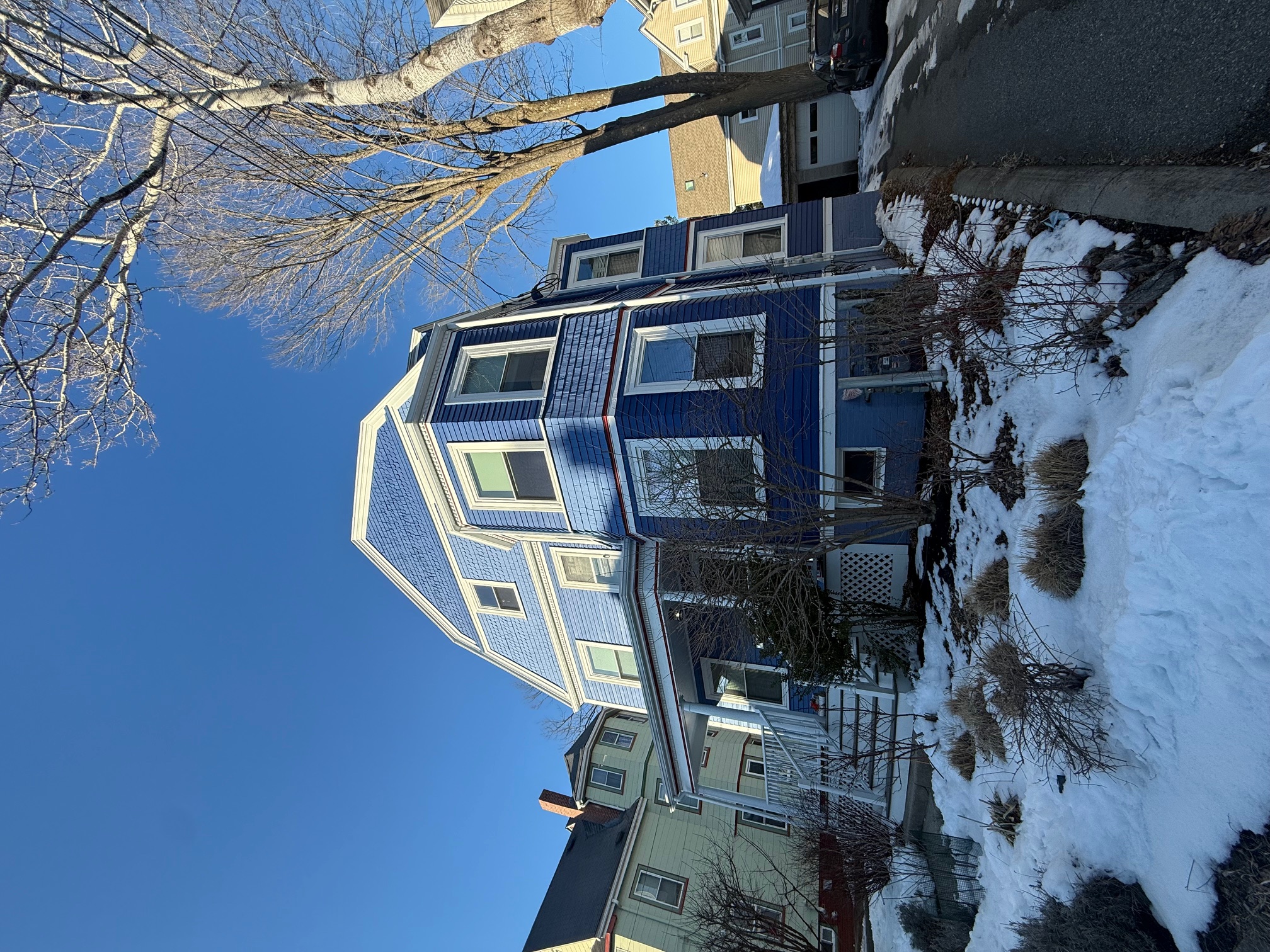 22 Kidder Ave, Powder House Square