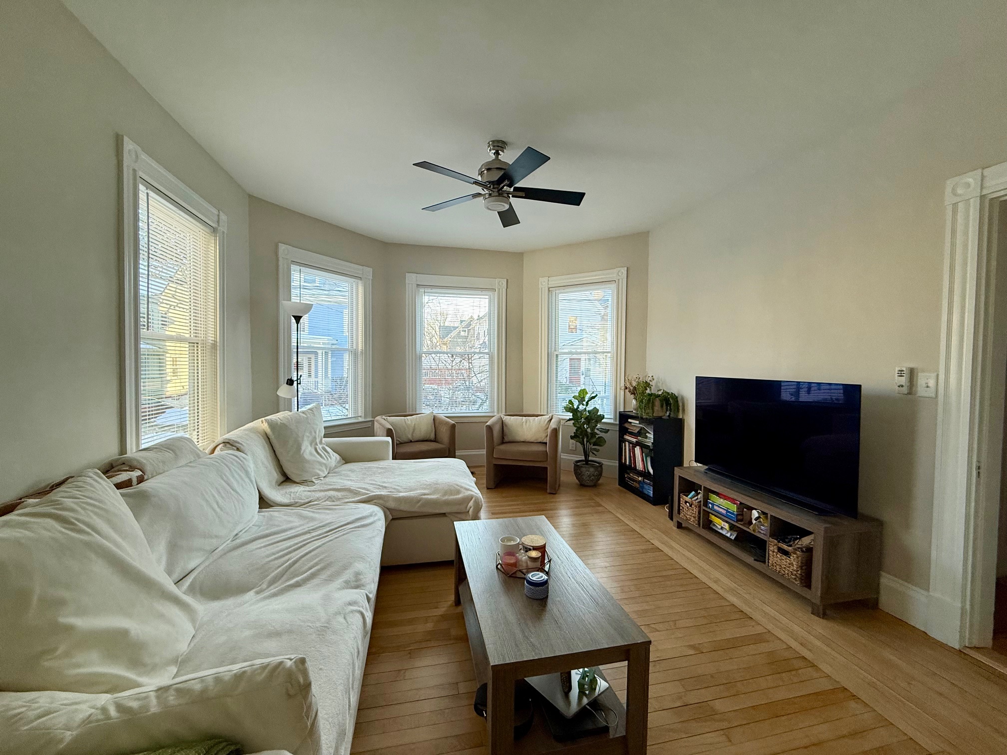 22 Kidder Ave, Powder House Square