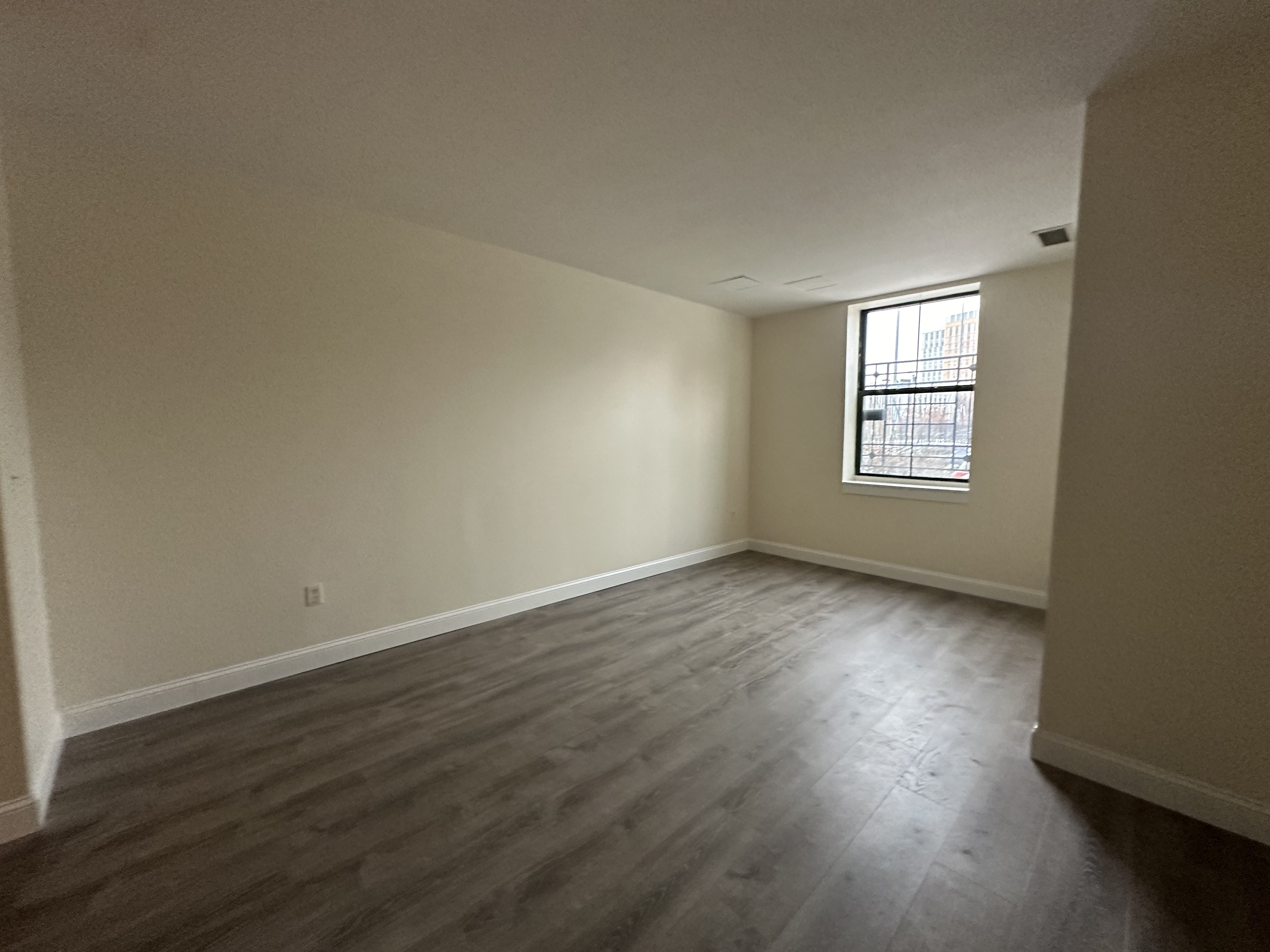 3 bed, 2 bath apartment for rent at 650 Columbus Ave Unit 650 - 112, South End — photo 6 of 20