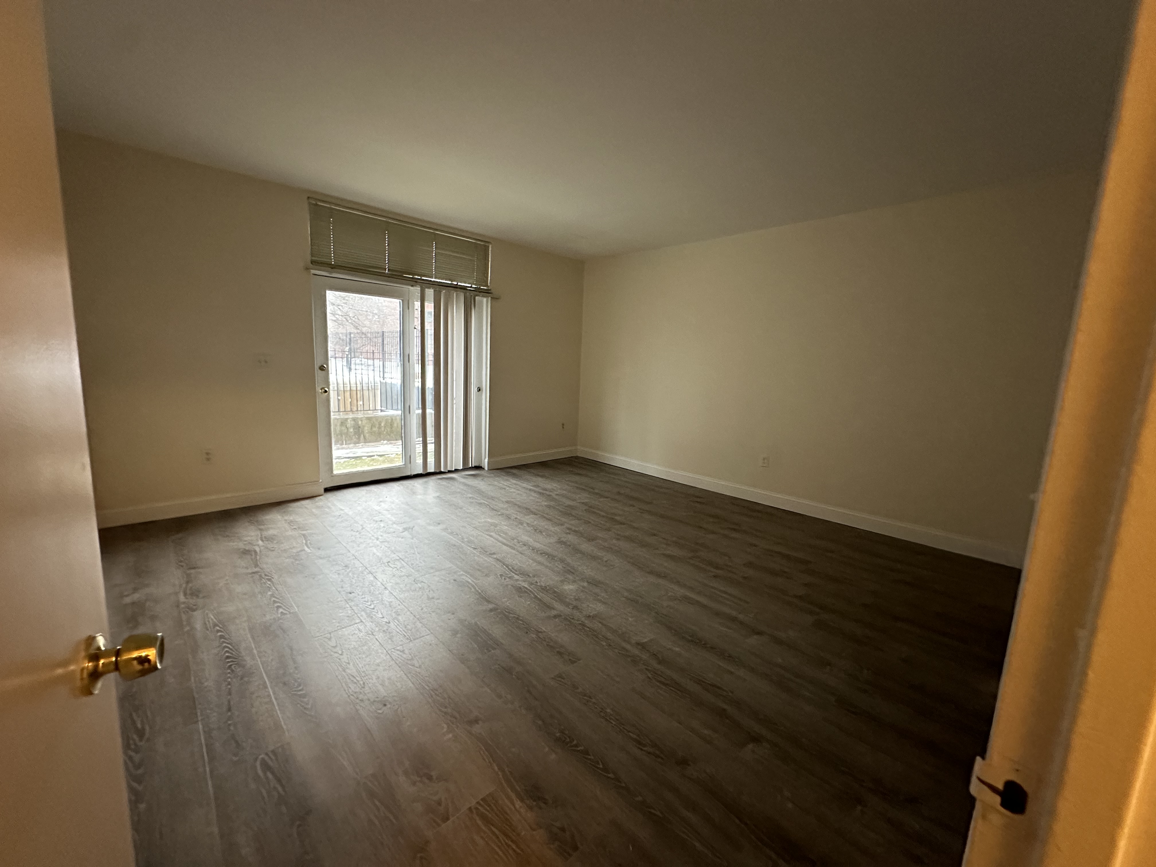 3 bed, 2 bath apartment for rent at 650 Columbus Ave Unit 650 - 112, South End — photo 15 of 20