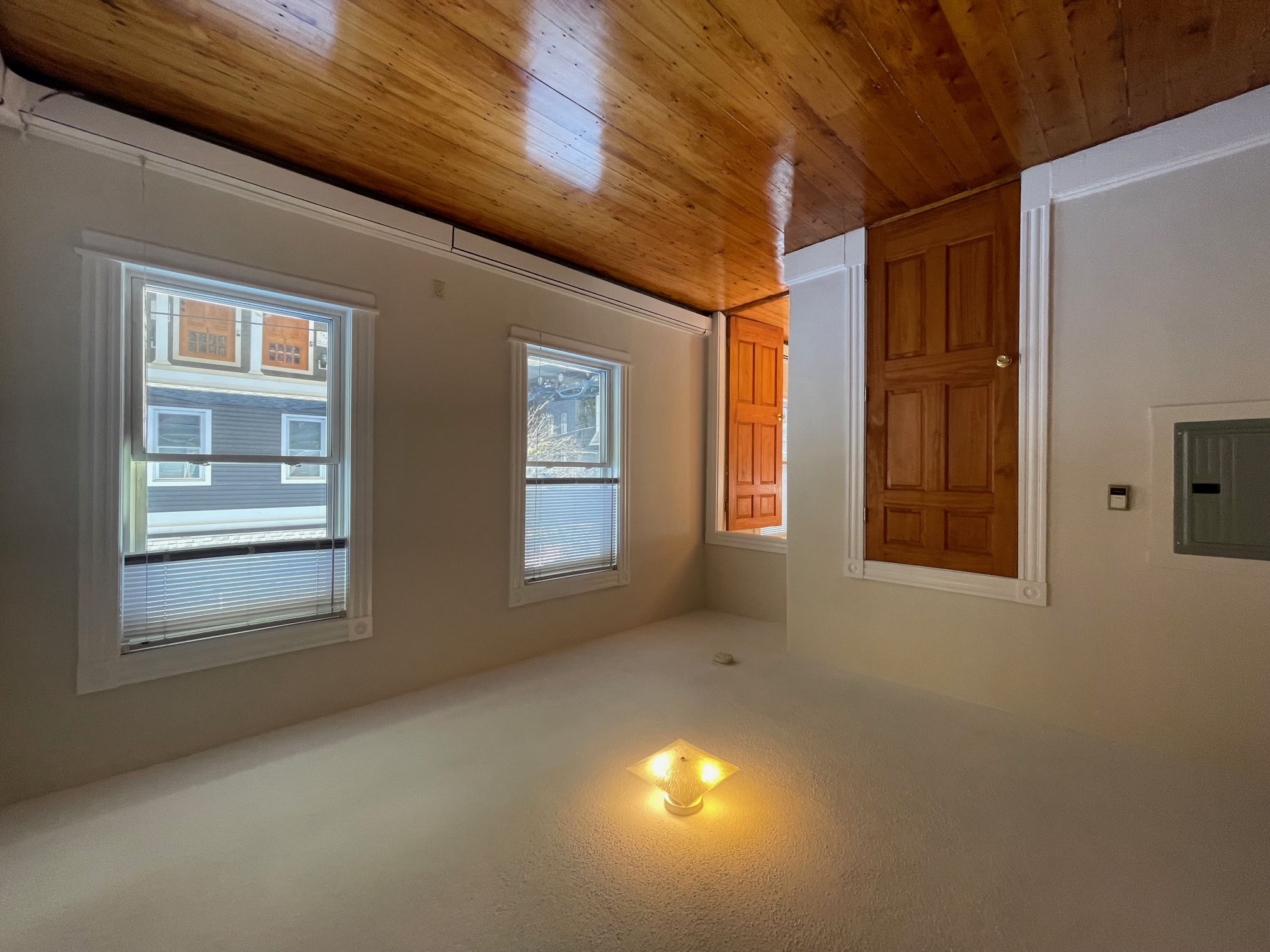 1.5 bed, 1 bath apartment for rent at 317 Hurley St Unit 2, East Cambridge — photo 5 of 11