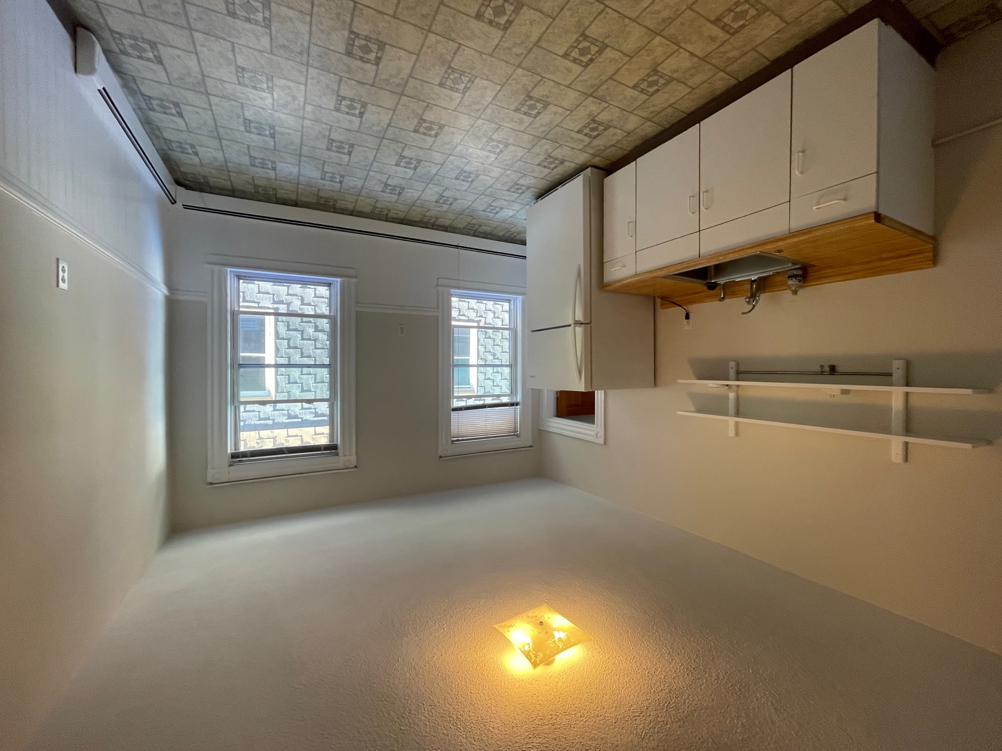 1.5 bed, 1 bath apartment for rent at 317 Hurley St Unit 2, East Cambridge — photo 7 of 11