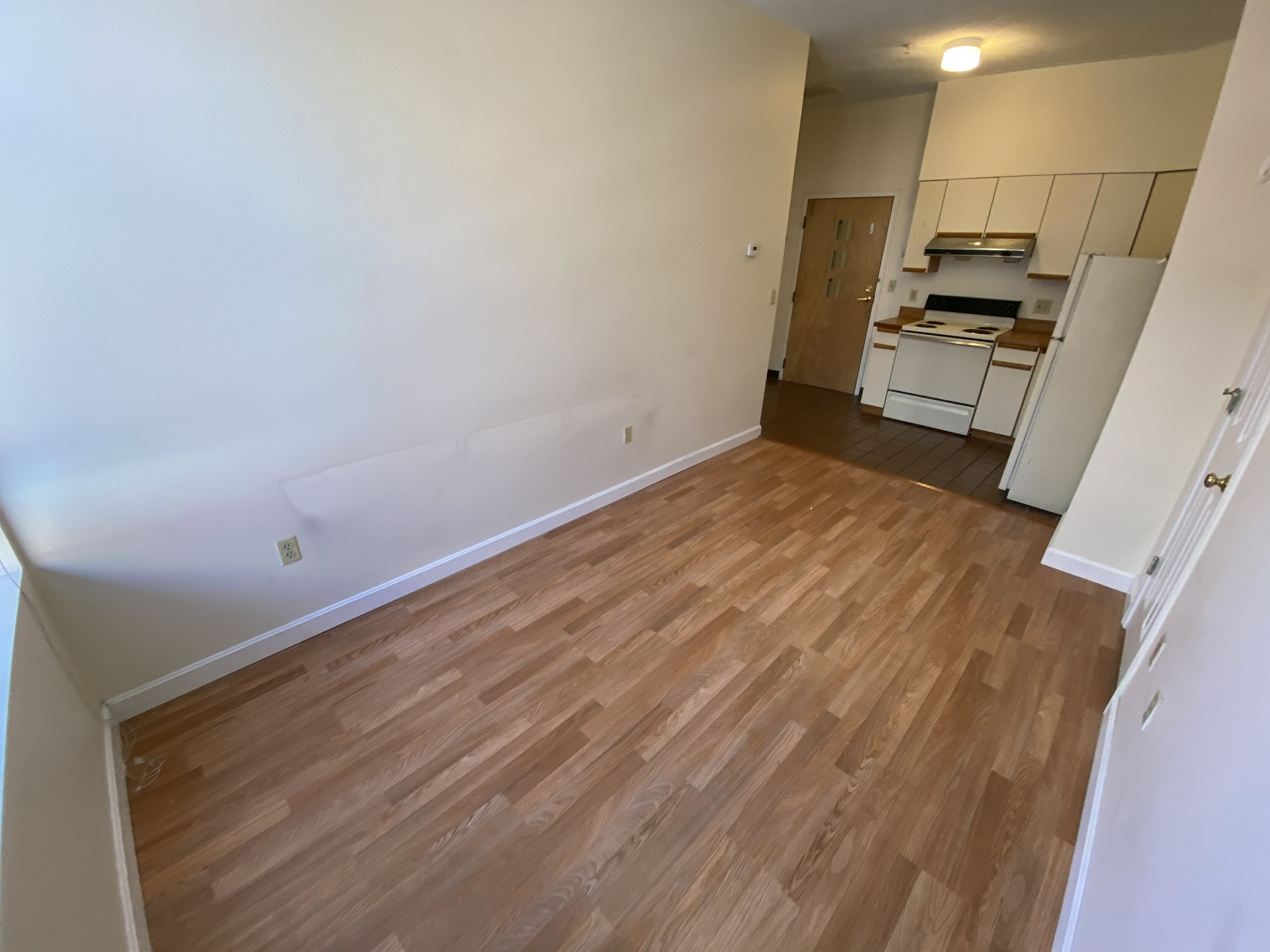 81 Essex St, Chinatown