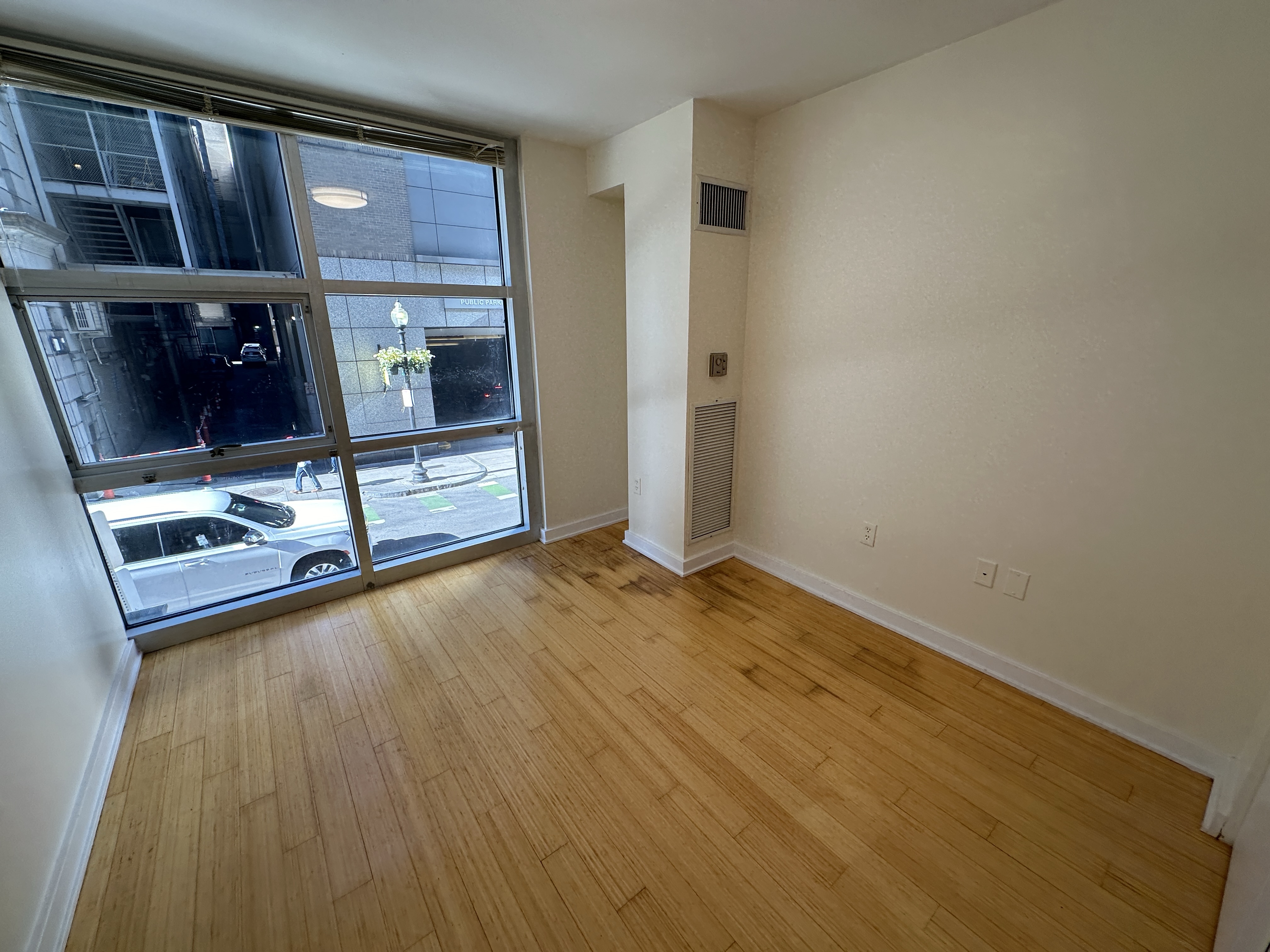 40 Boylston St, Downtown