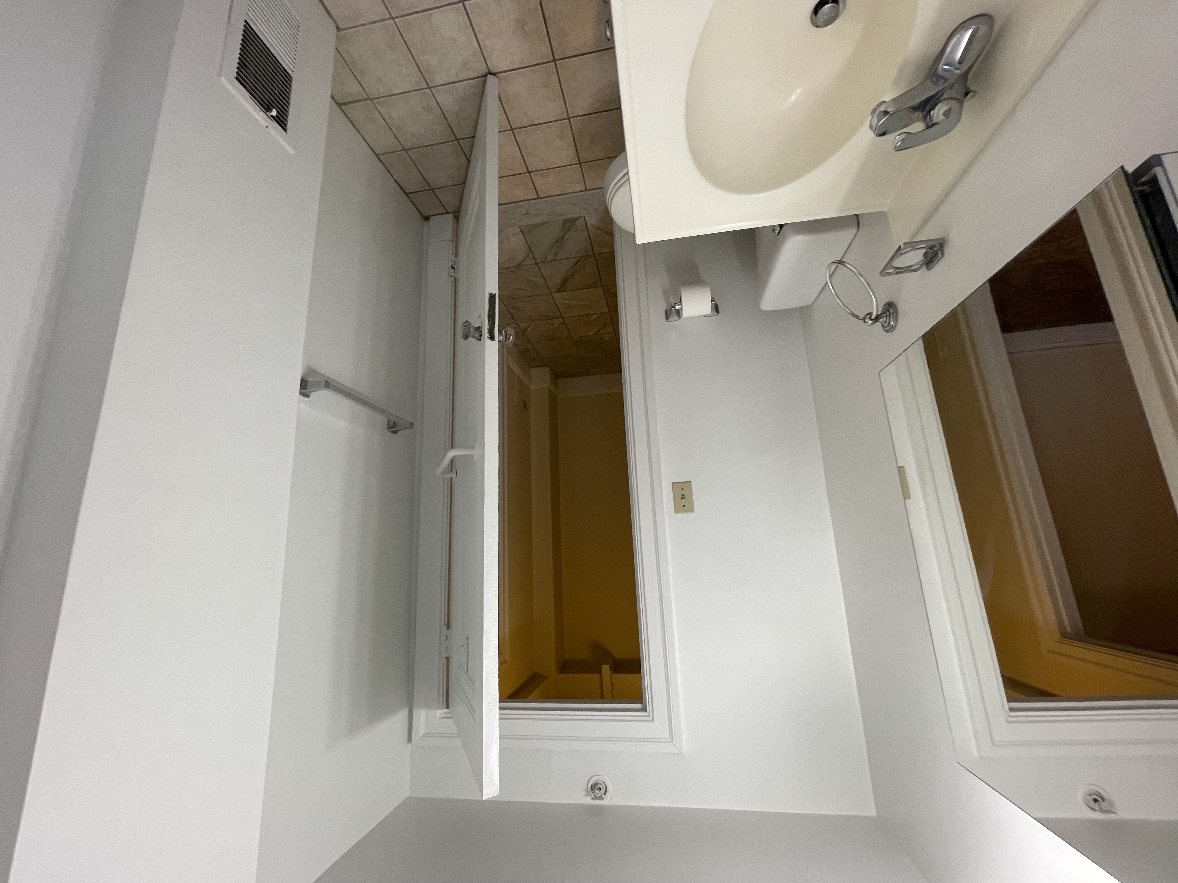 1 bed, 1 bath apartment for rent at 1401 Beacon St Unit 305, Coolidge Corner — photo 11 of 13