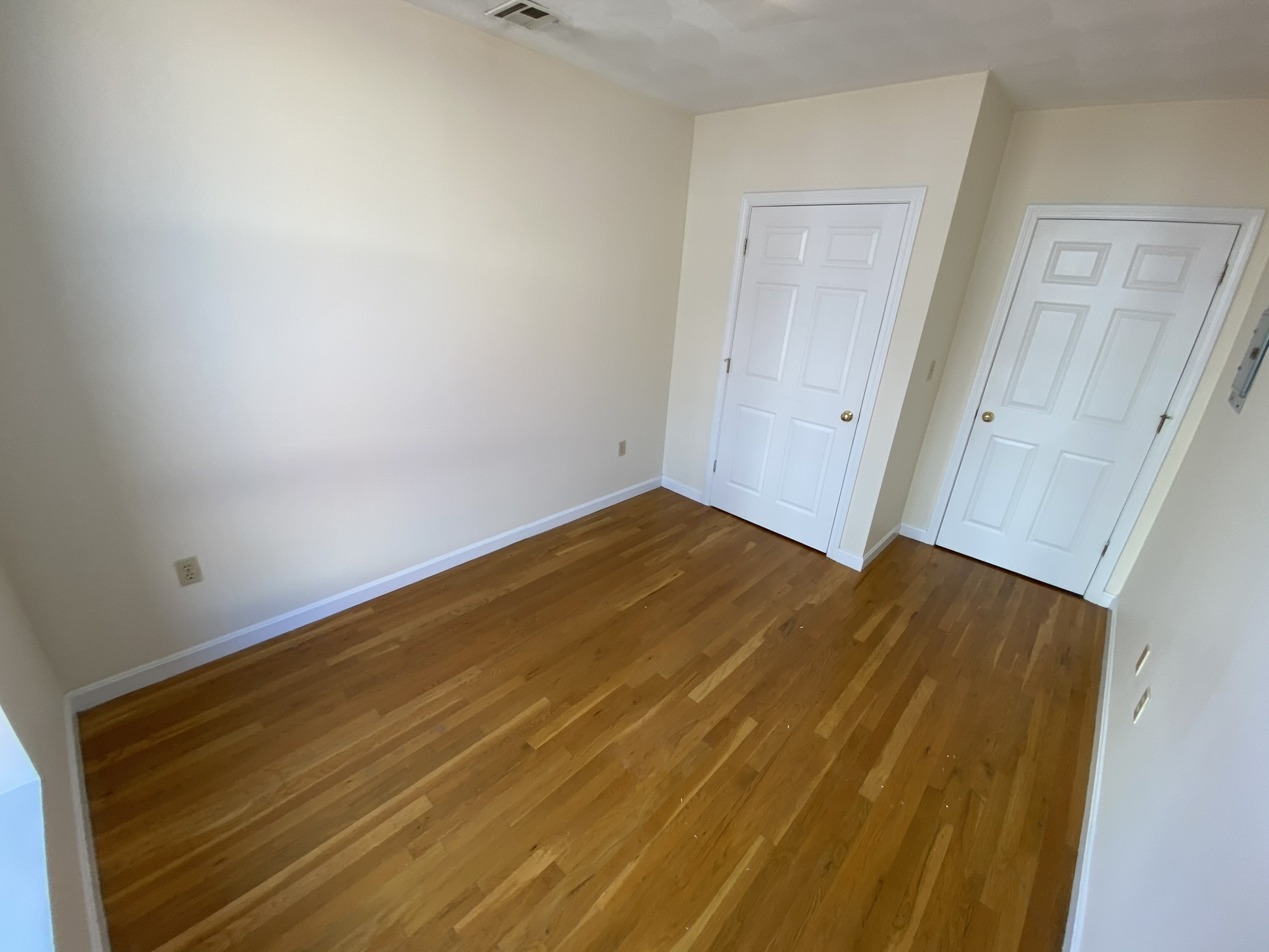 81 Essex St, Chinatown