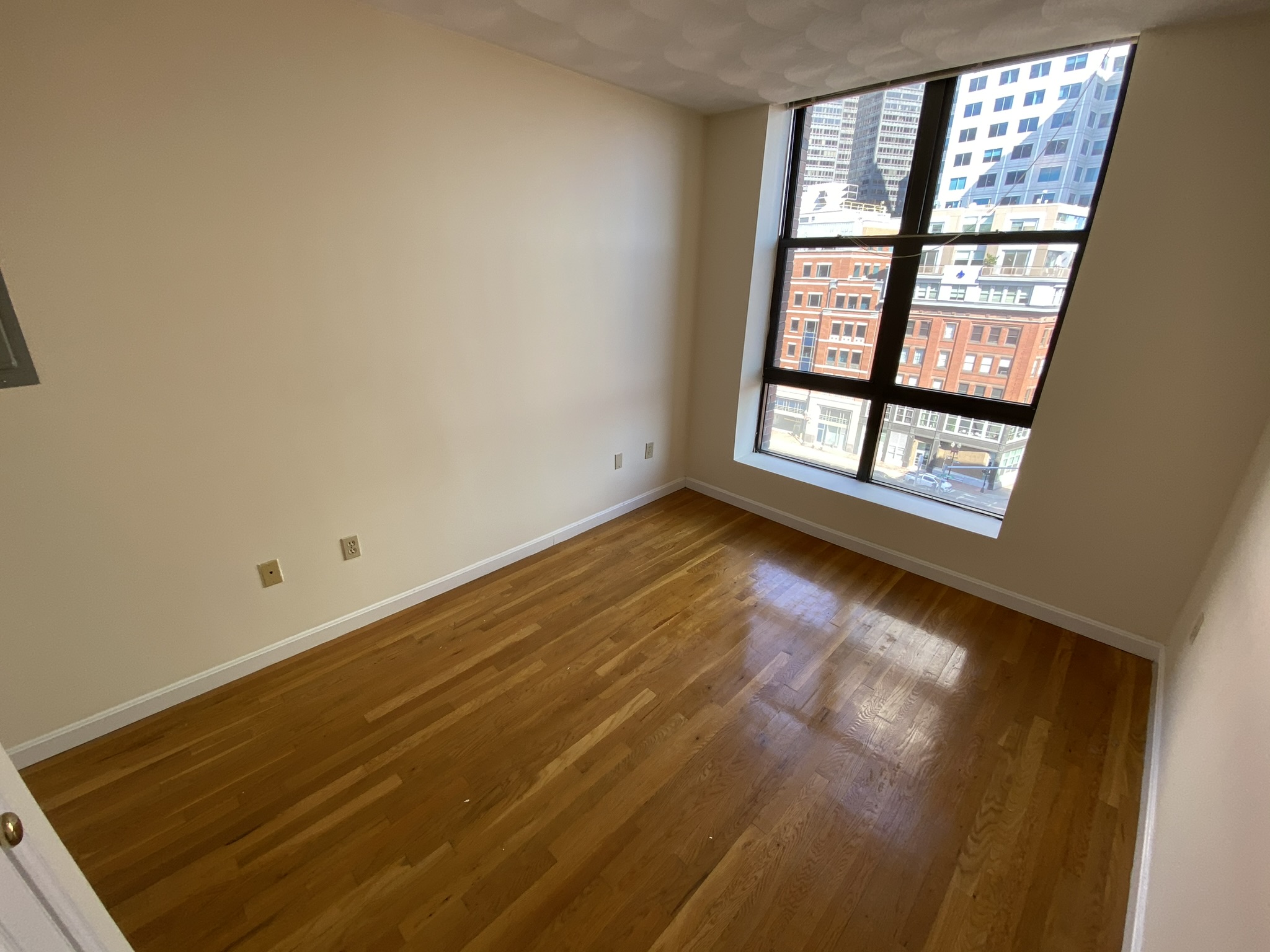 81 Essex St, Chinatown