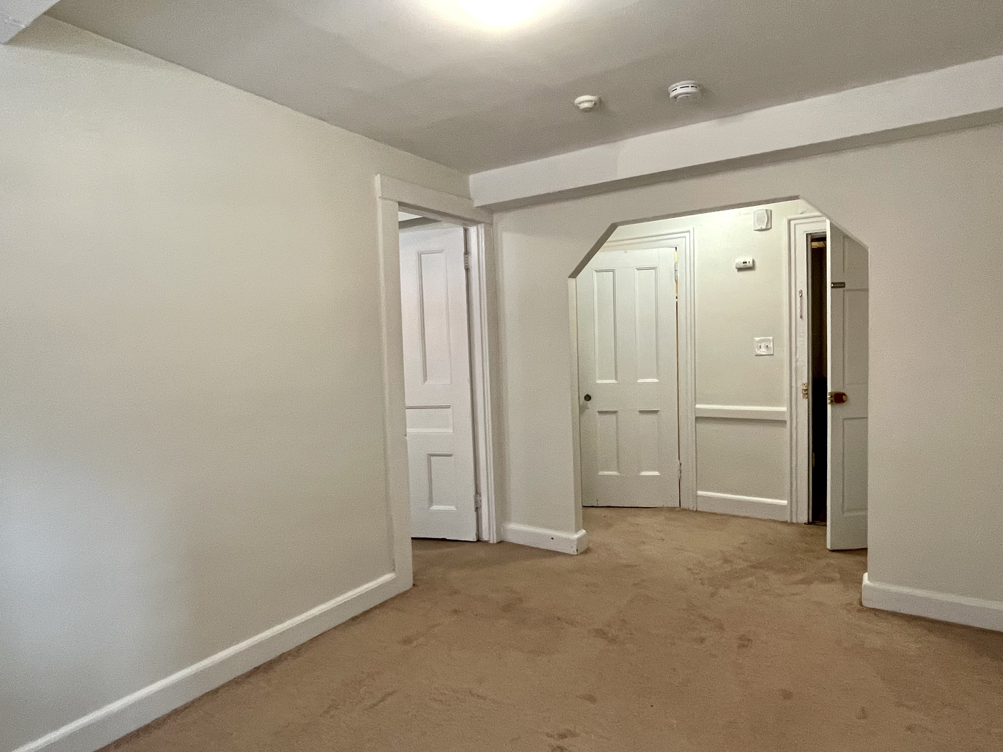 1 bed, 1 bath apartment for rent at 8 Fairfield St Unit 1, Back Bay — photo 3 of 7