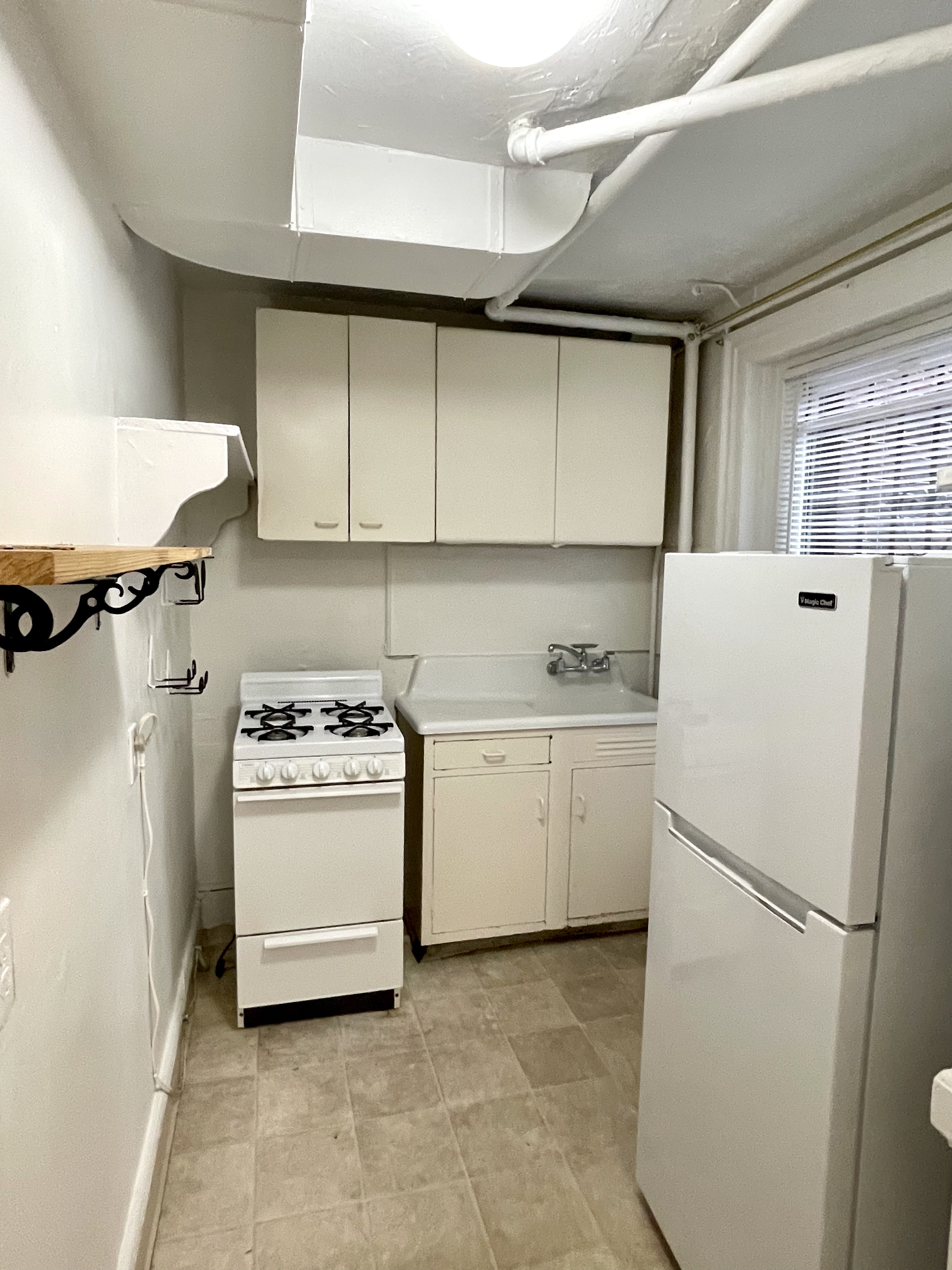 1 bed, 1 bath apartment for rent at 8 Fairfield St Unit 1, Back Bay — photo 4 of 7