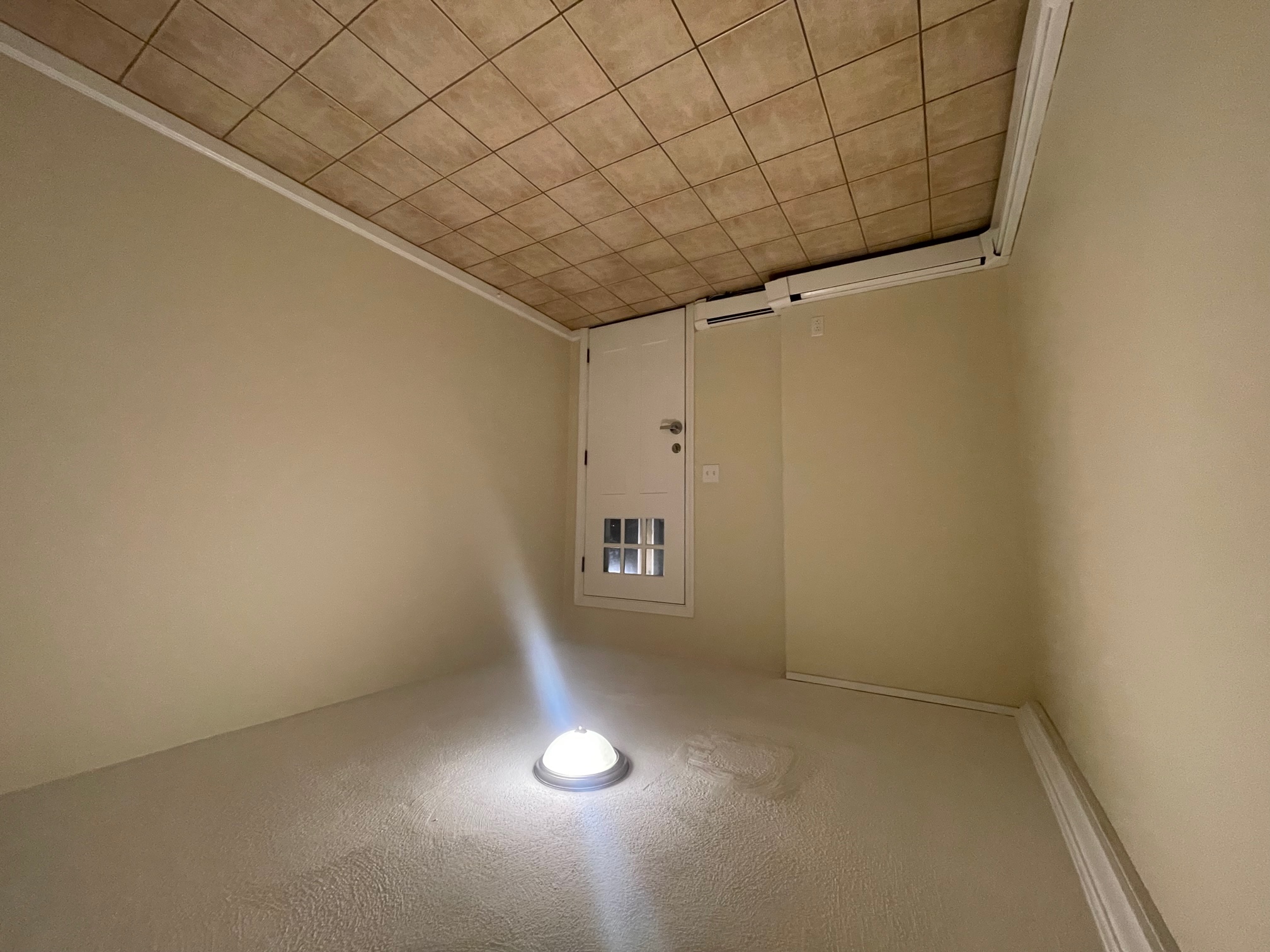 2.5 bed, 1 bath apartment for rent at 3 Bishop Allen Dr Unit 1, Central Square — photo 3 of 14