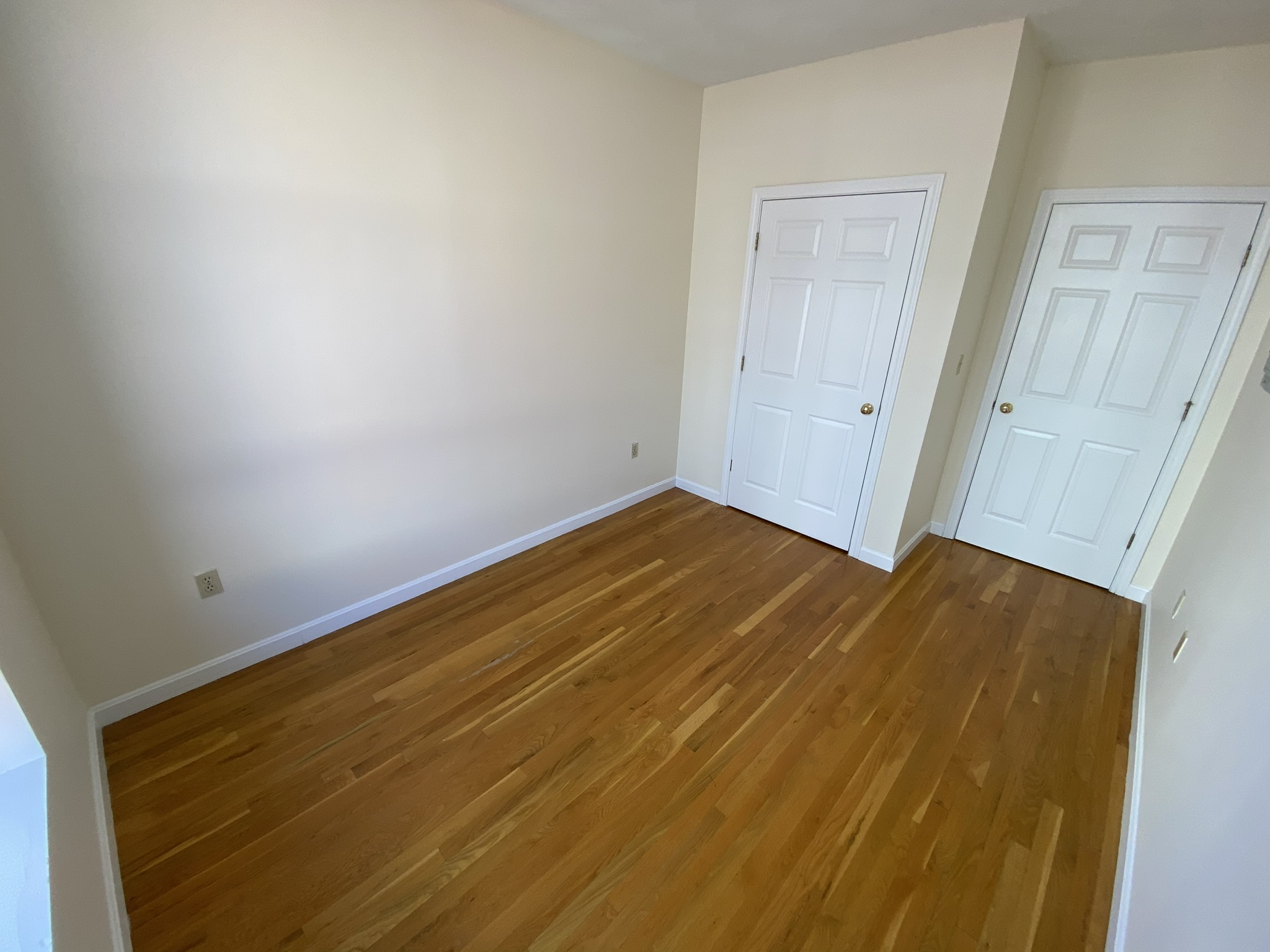 81 Essex St, Chinatown