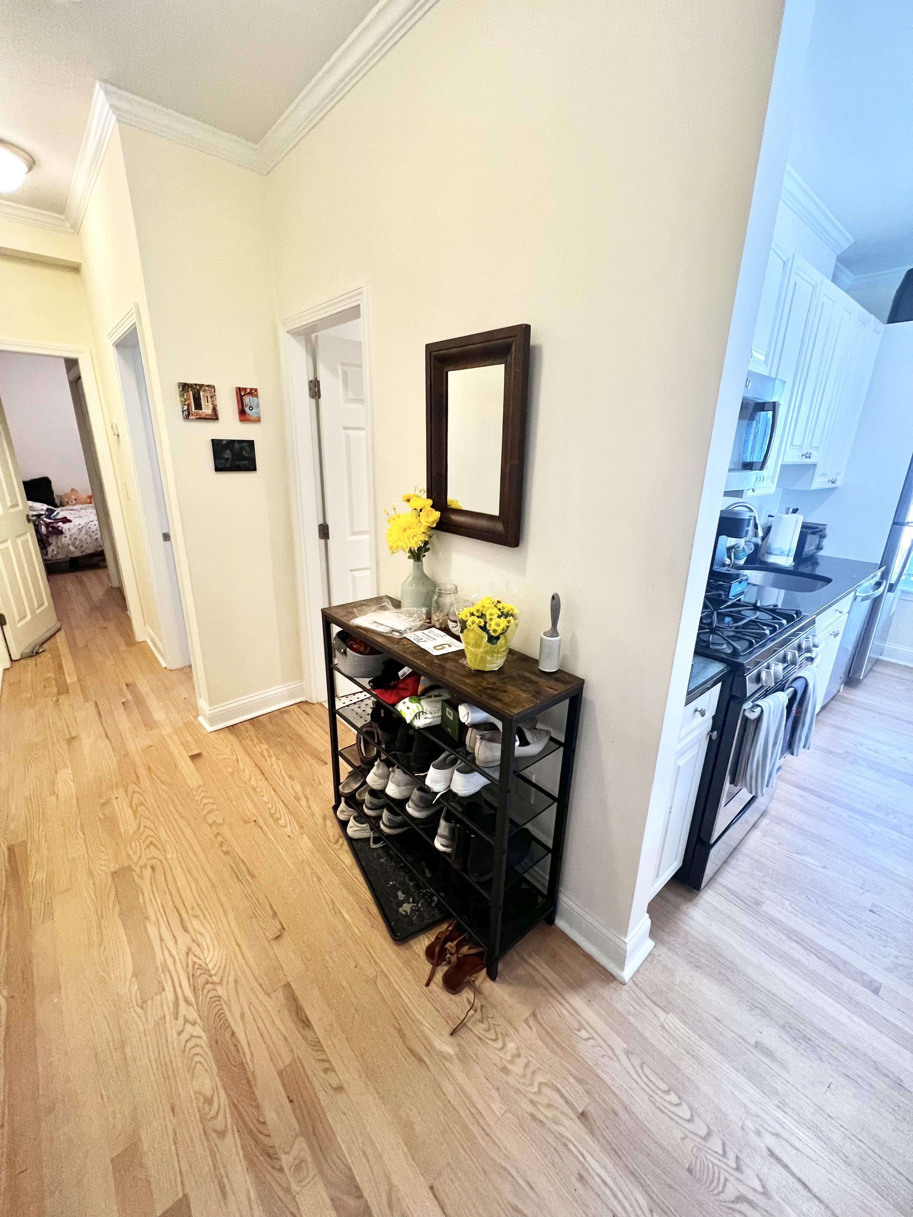 3 bed, 1 bath apartment for rent at 75 Langdon St Unit 65-01, Harvard Square — photo 4 of 12