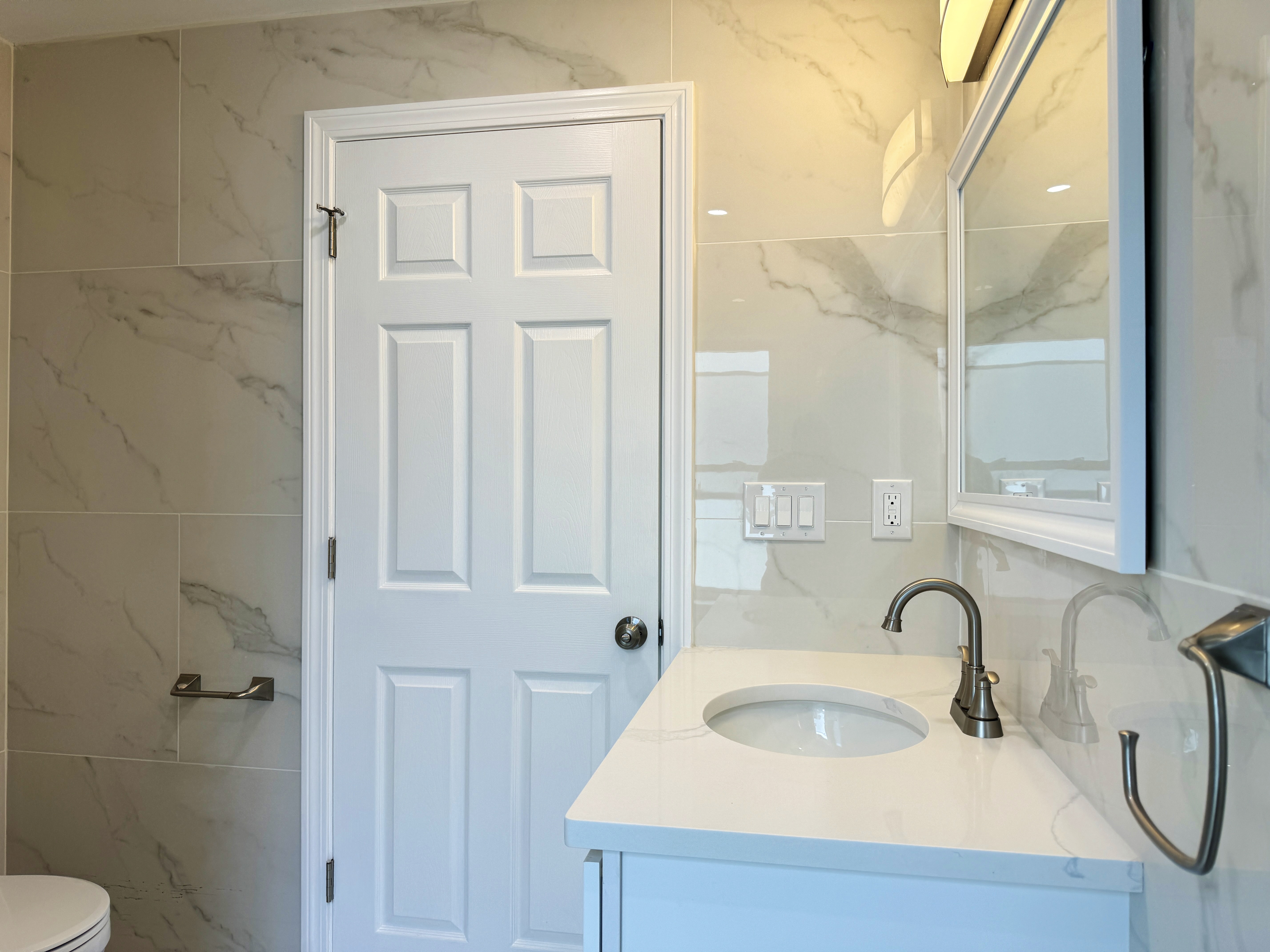 6 bed, 2 bath apartment for rent at 88 Wyoming Ave Unit 2, Malden — photo 16 of 22