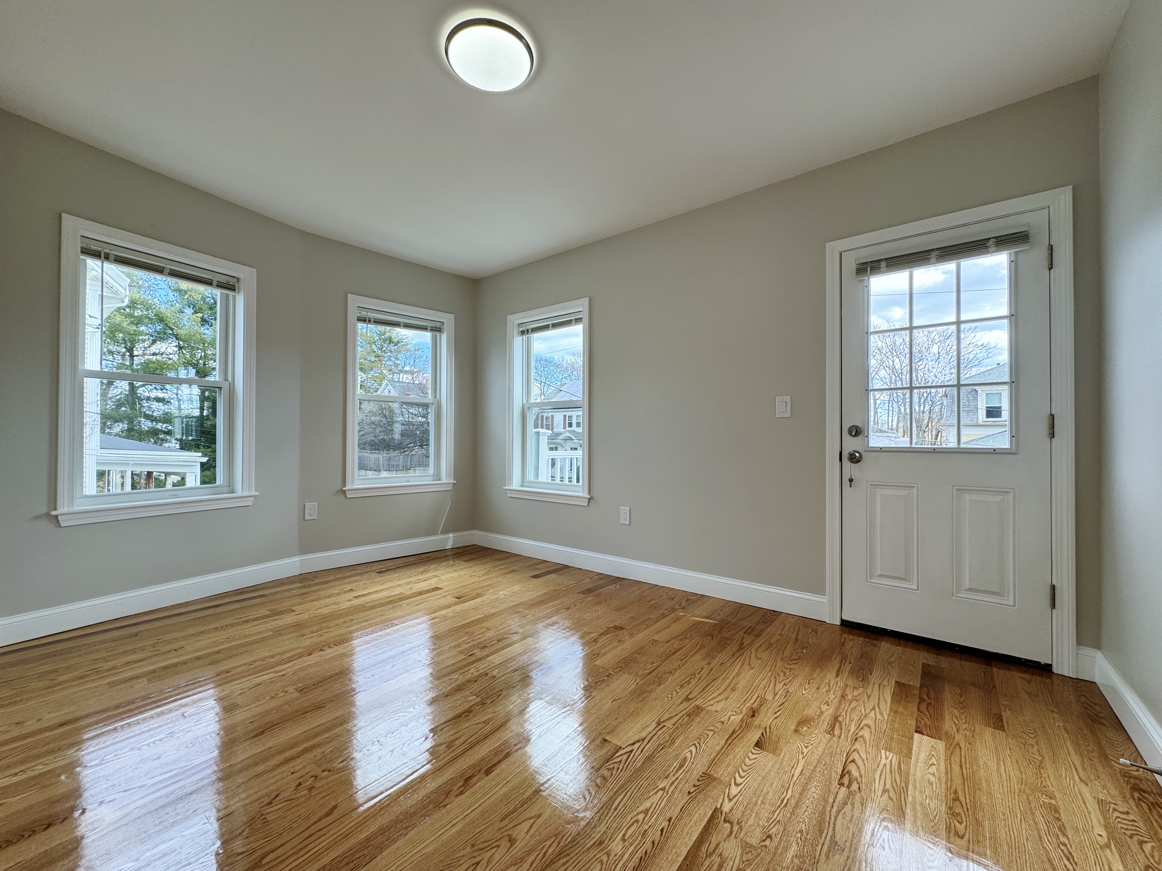 6 bed, 2 bath apartment for rent at 88 Wyoming Ave Unit 2, Malden — photo 11 of 22