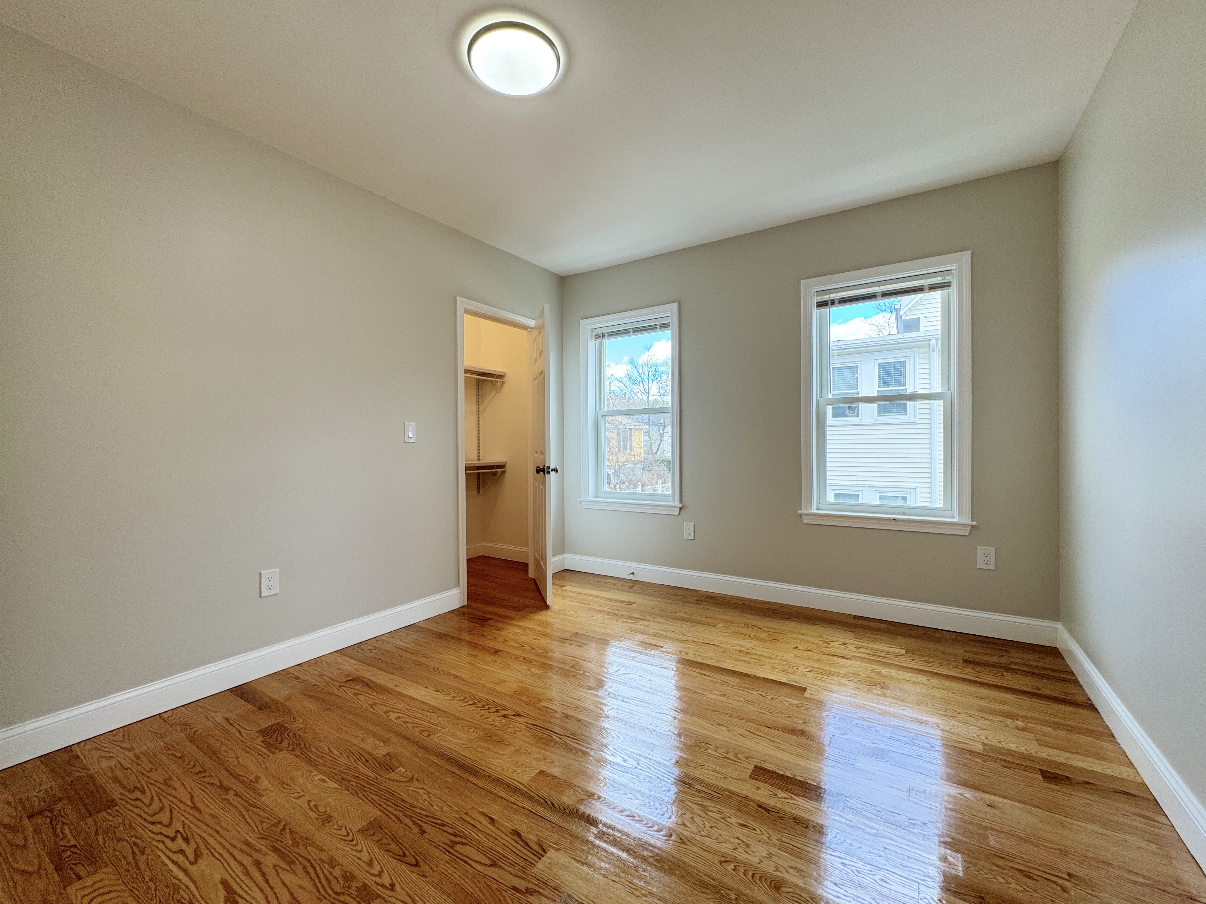 6 bed, 2 bath apartment for rent at 88 Wyoming Ave Unit 2, Malden — photo 9 of 22
