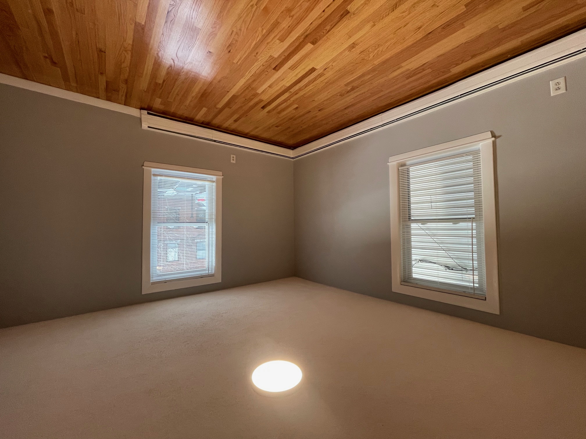 2.5 bed, 2 bath apartment for rent at 437 Somerville Ave Unit 2R, Union Square — photo 2 of 19